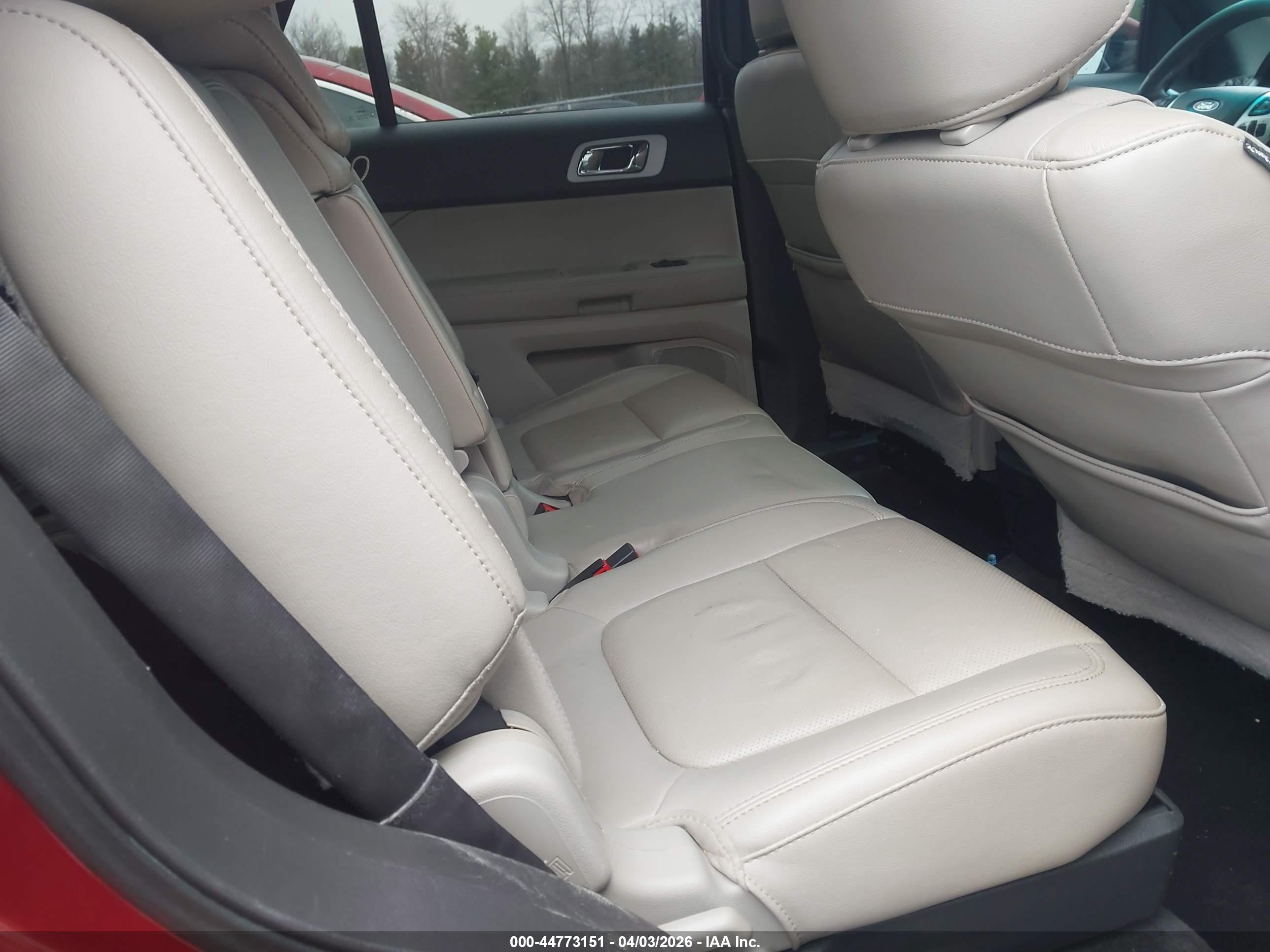2015 Ford Explorer Limited Red vin: 1FM5K7F86FGC44981