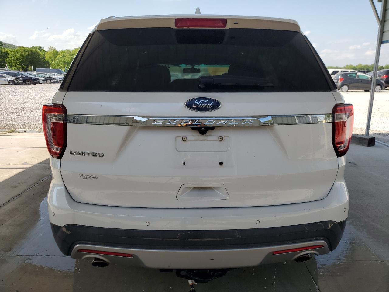 2016 Ford Explorer Limited White vin: 1FM5K7F86GGA46211 Damage: Rear Bumper, Scraped, 1/2 To 1 Inch