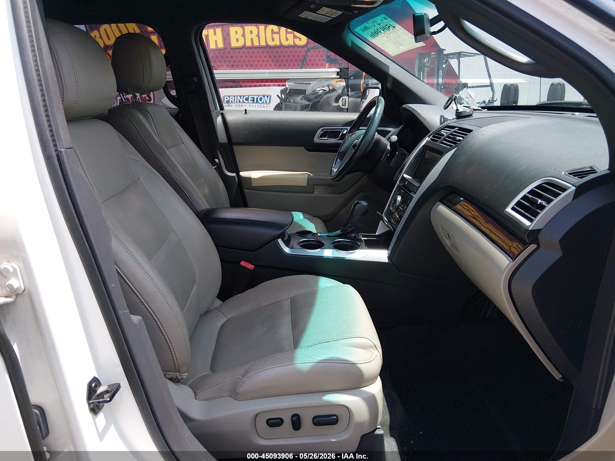 2013 Ford Explorer Limited White vin: 1FM5K7F87DGA24391