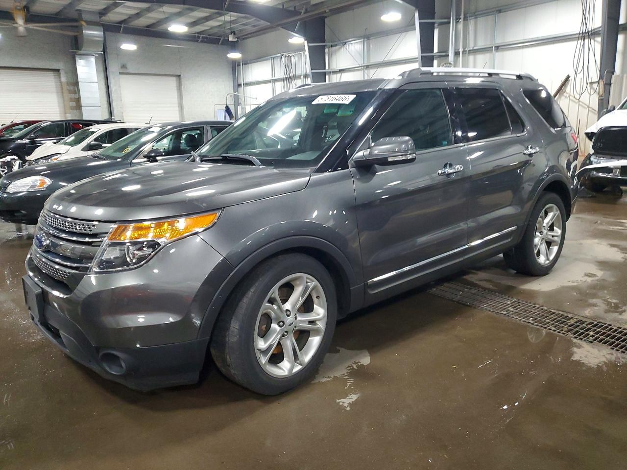 2015 Ford Explorer Limited Серый vin: 1FM5K7F87FGB65531
