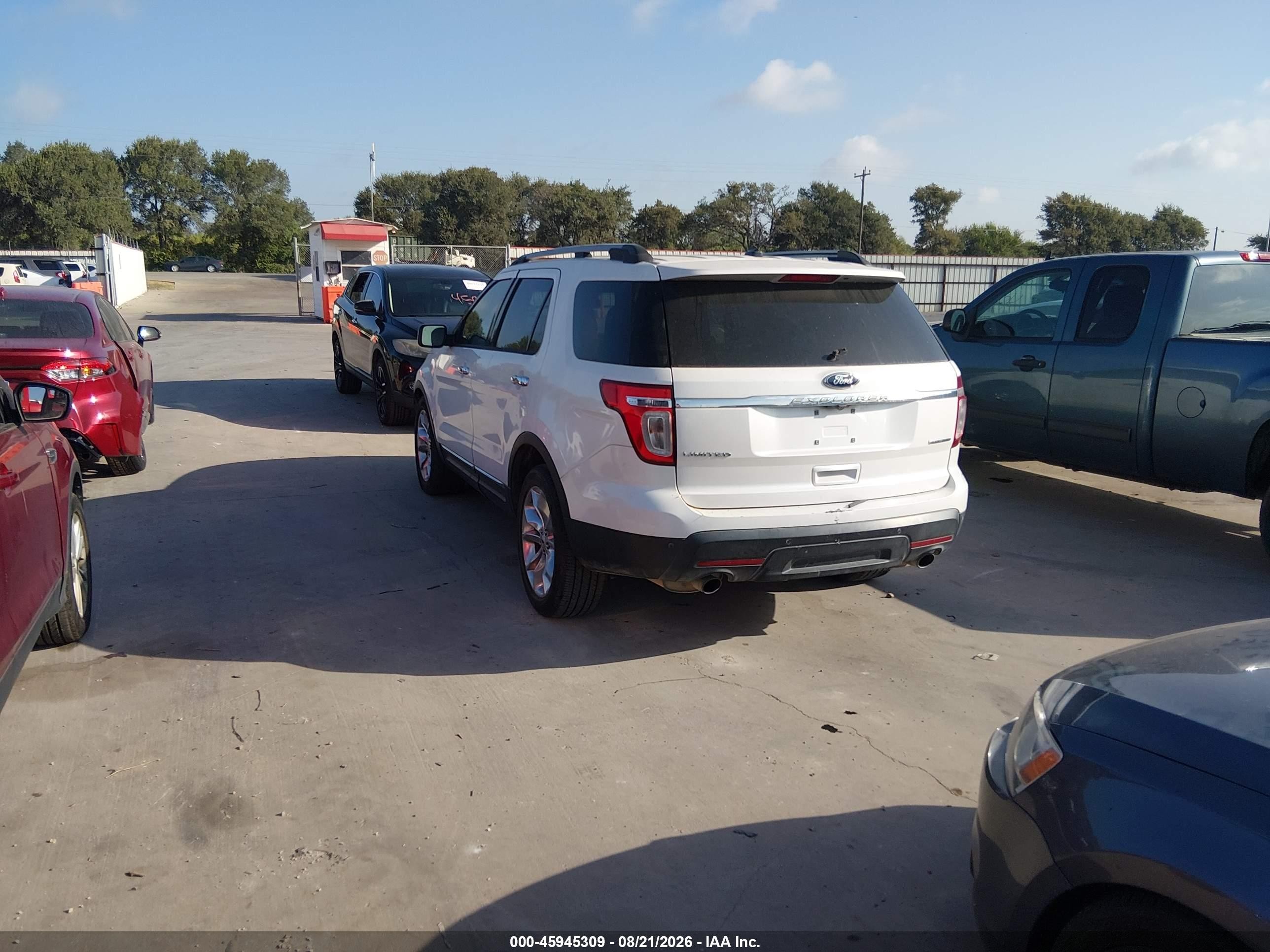 2015 Ford Explorer Limited White vin: 1FM5K7F87FGB80272