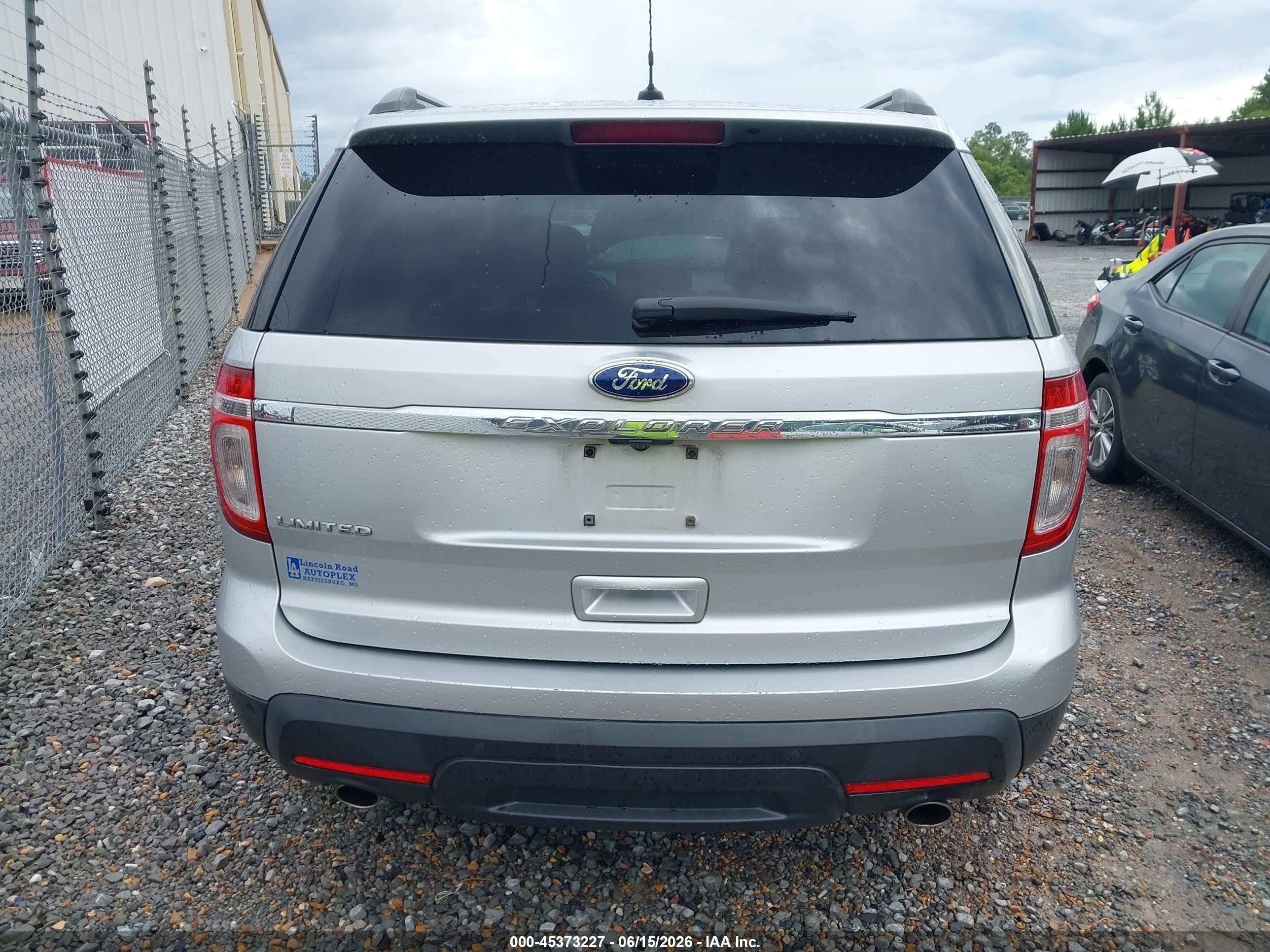 2013 Ford Explorer Limited Silver vin: 1FM5K7F89DGA94281
