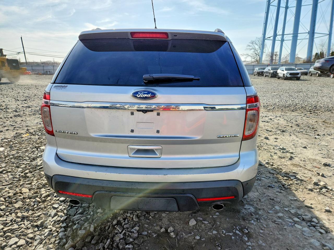 2014 Ford Explorer Limited Серебряный vin: 1FM5K7F89EGA37483