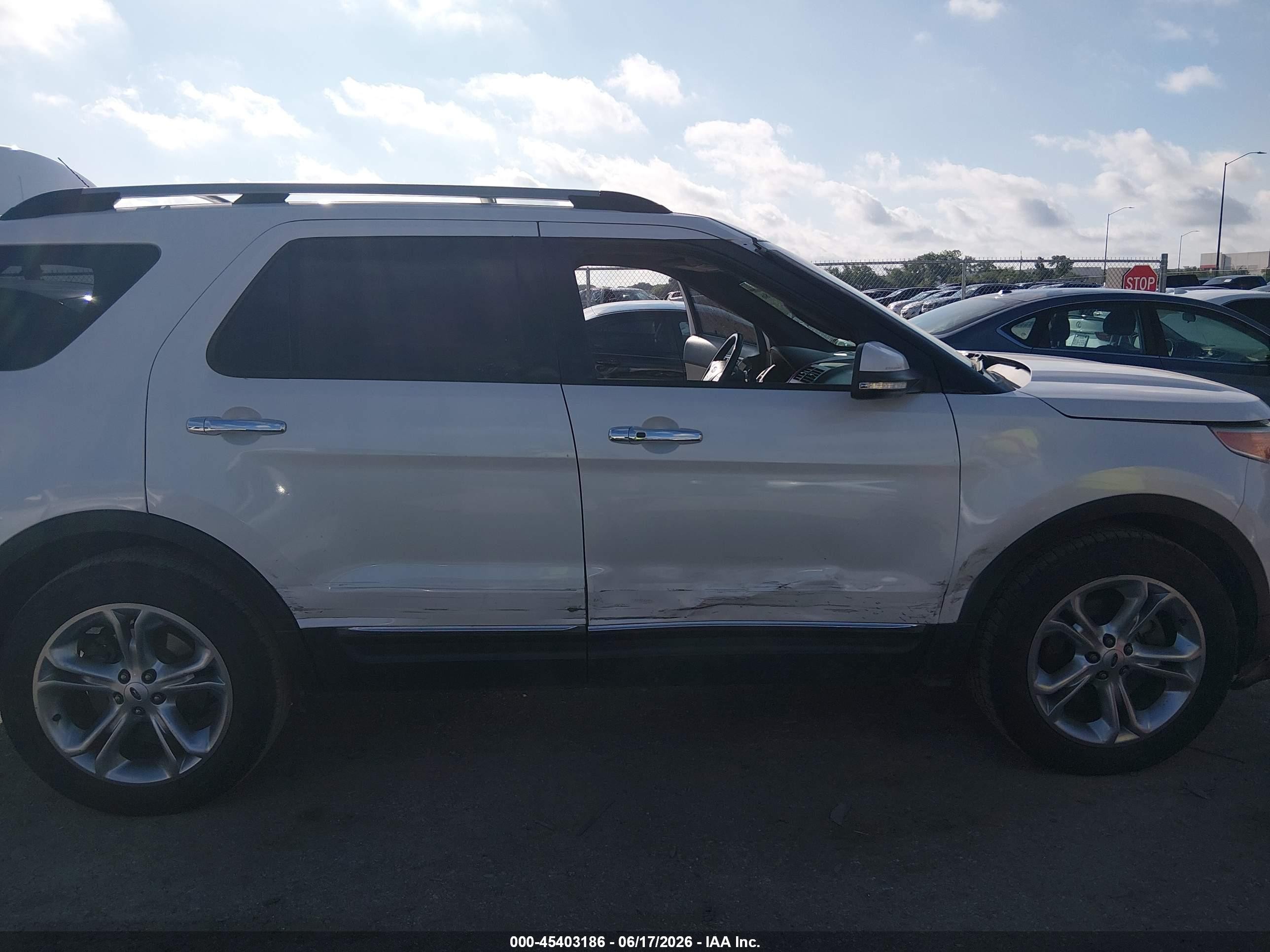 2014 Ford Explorer Limited White vin: 1FM5K7F89EGA59211