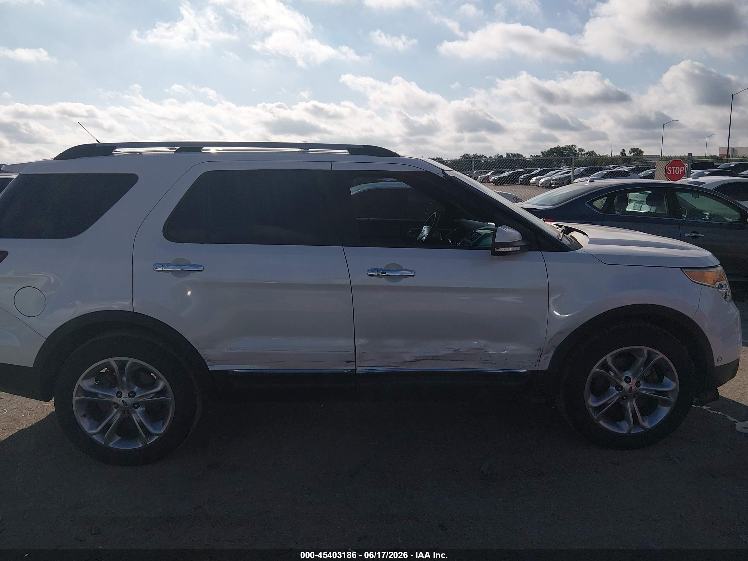 2014 Ford Explorer Limited White vin: 1FM5K7F89EGA59211