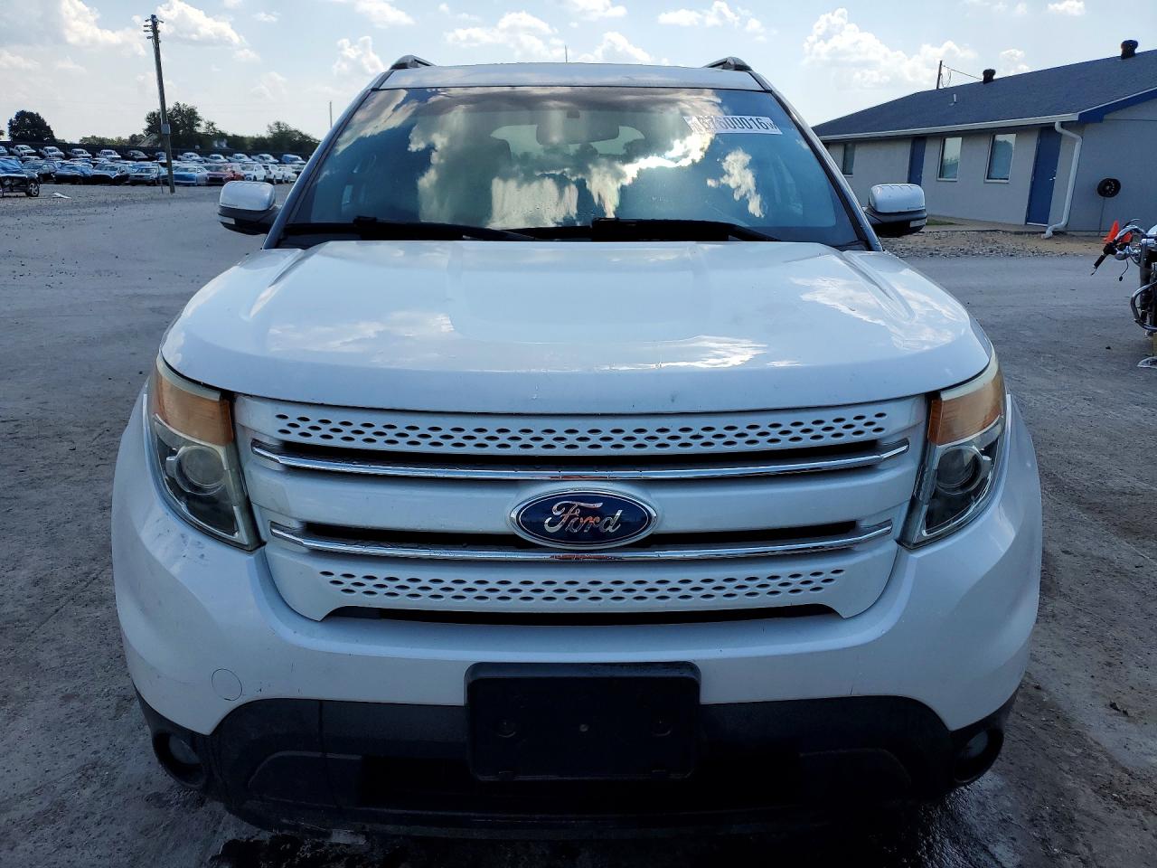 2014 Ford Explorer Limited White vin: 1FM5K7F89EGA67518
