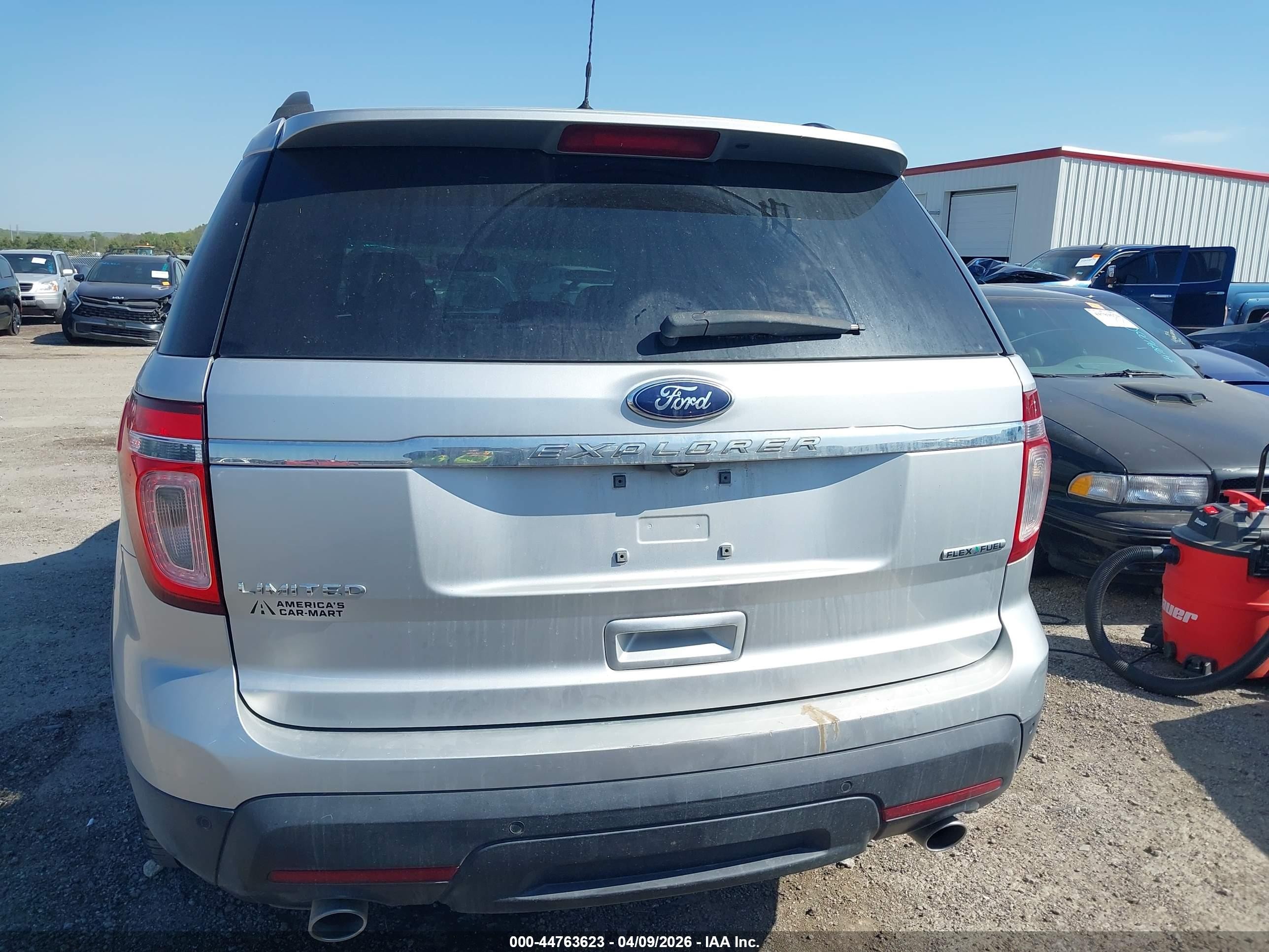 2014 Ford Explorer Limited Silver vin: 1FM5K7F89EGB84953