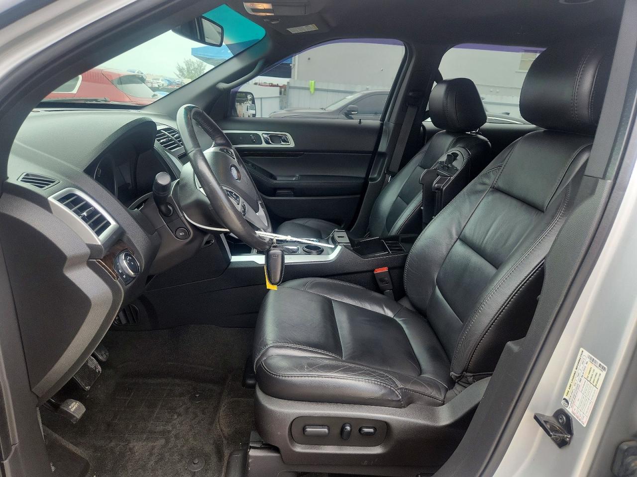 2014 Ford Explorer Limited Silver vin: 1FM5K7F89EGC24982