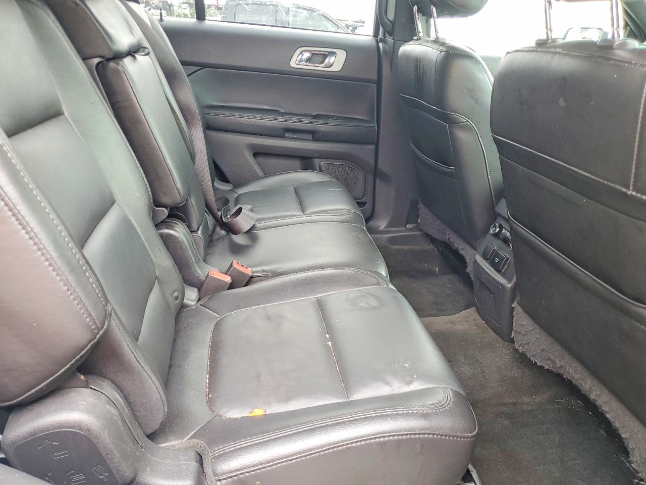 2015 Ford Explorer Limited Серебряный vin: 1FM5K7F89FGA34987