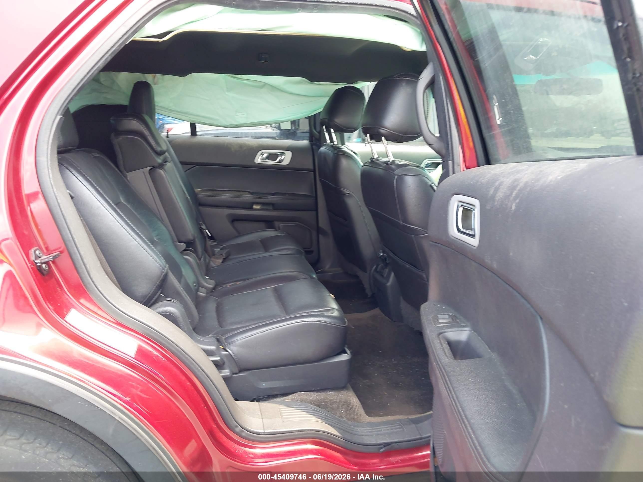 2015 Ford Explorer Limited Red vin: 1FM5K7F89FGA89701