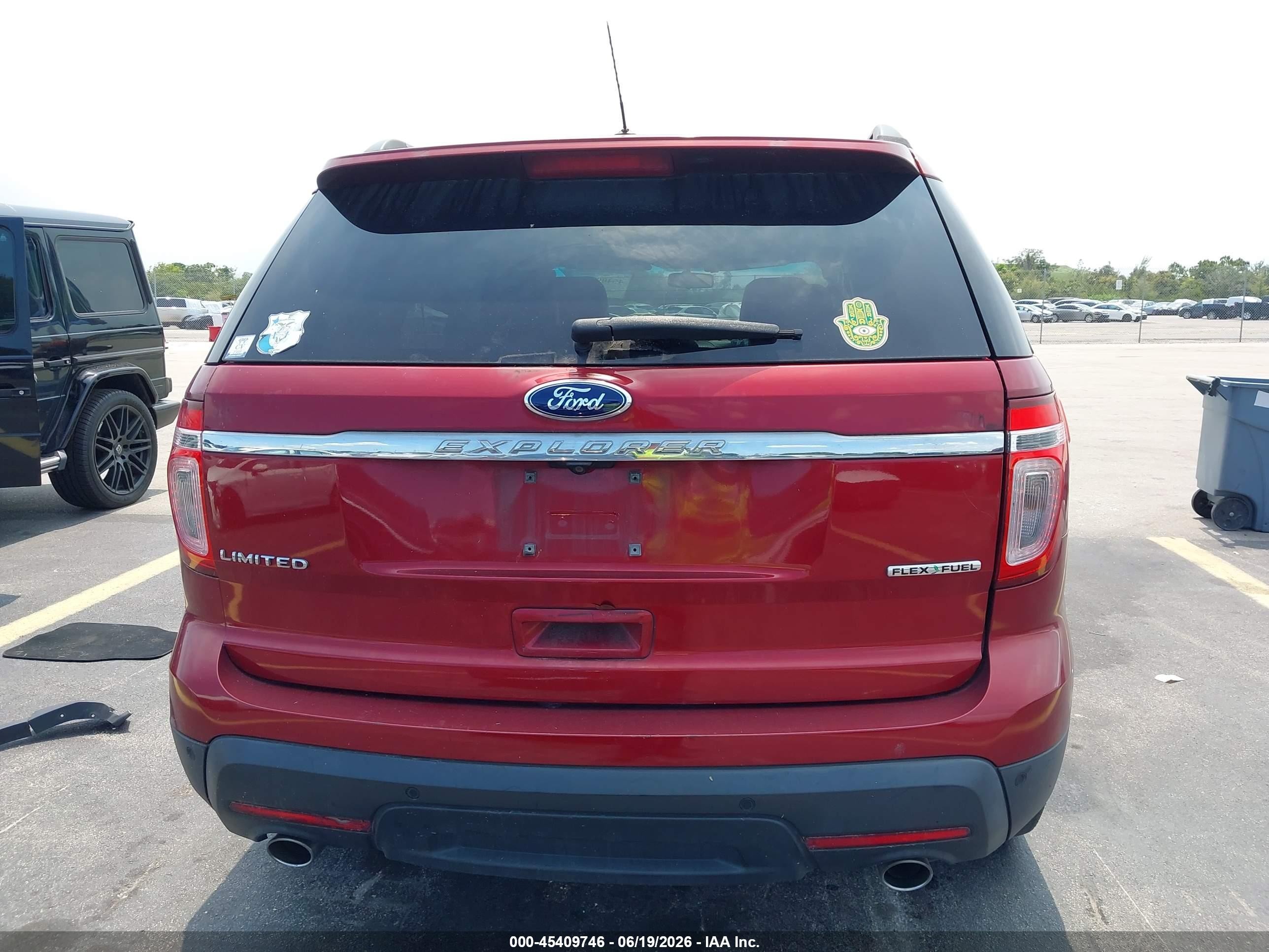 2015 Ford Explorer Limited Red vin: 1FM5K7F89FGA89701