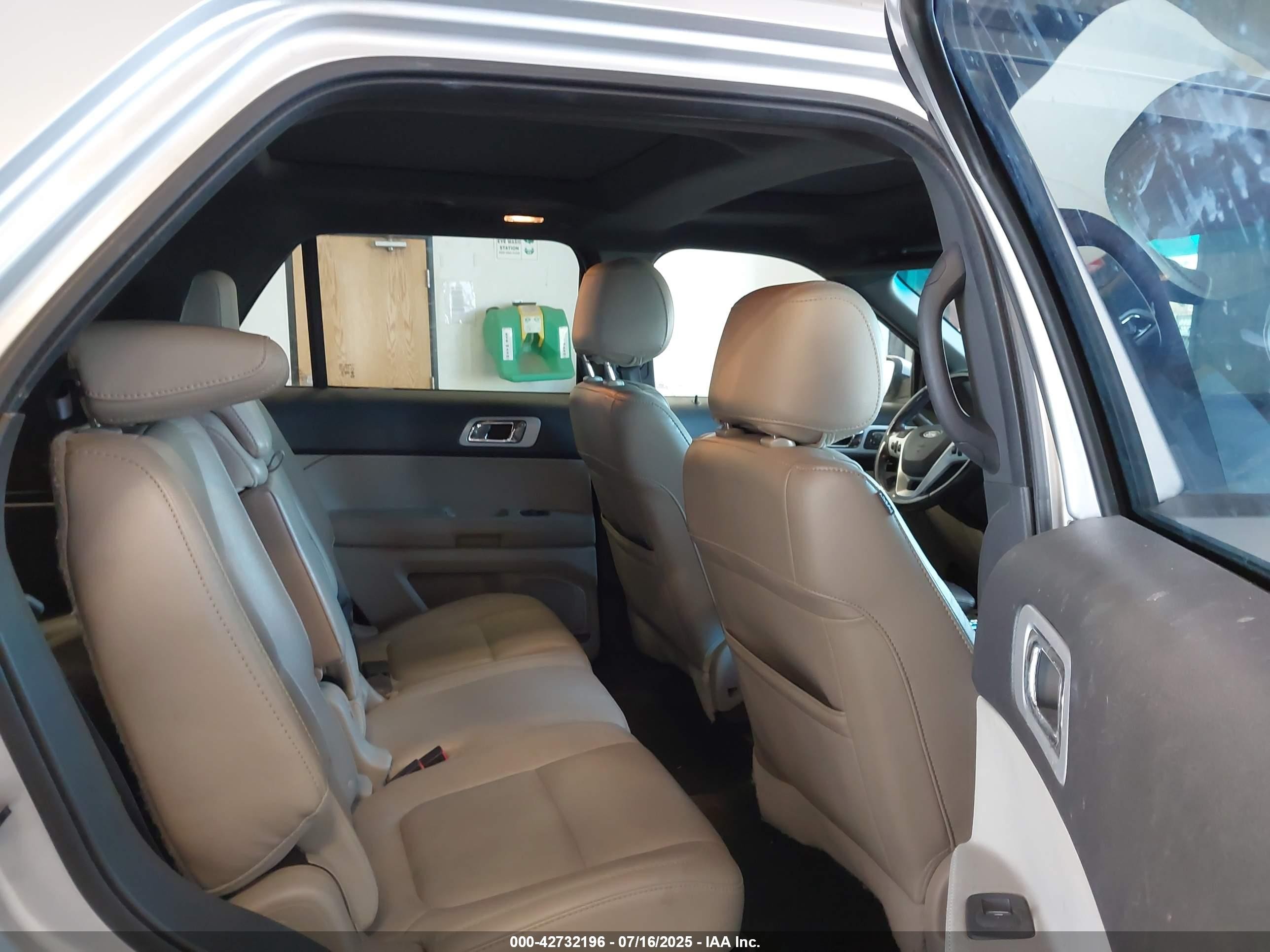 2013 Ford Explorer Limited Silver vin: 1FM5K7F8XDGC62574
