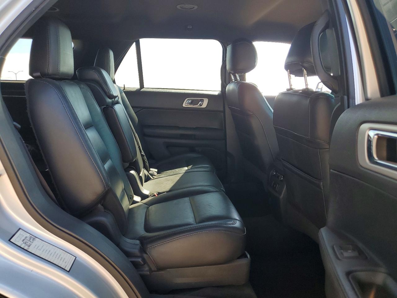 2015 Ford Explorer Limited Silver vin: 1FM5K7F8XFGA46551