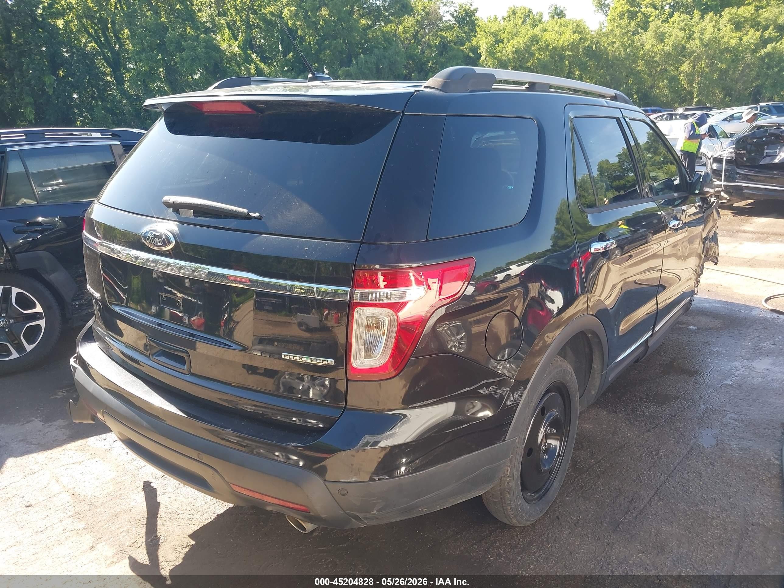 2015 Ford Explorer Limited Черный vin: 1FM5K7F8XFGB82078