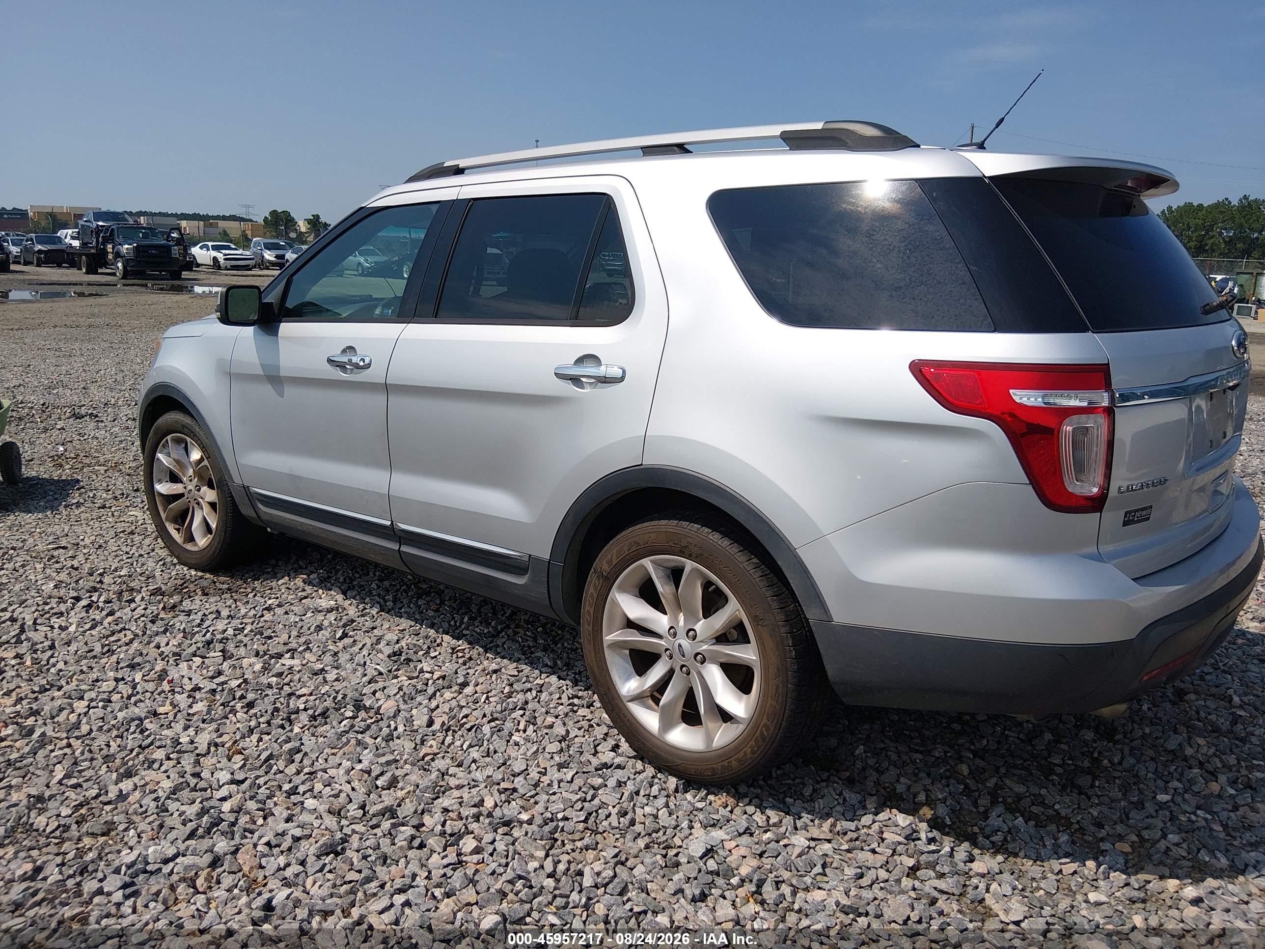2013 Ford Explorer Limited Серебряный vin: 1FM5K7F97DGA20477