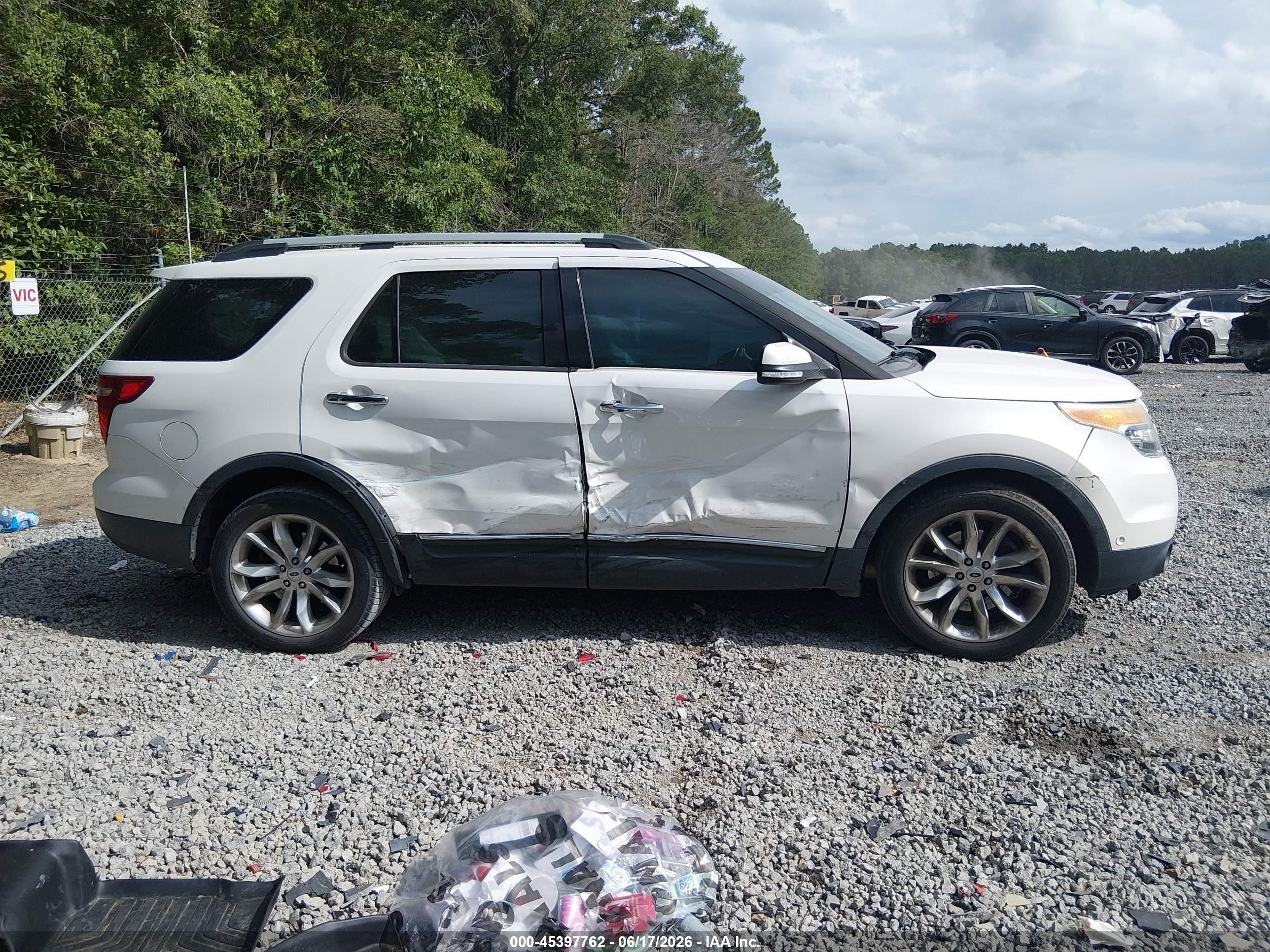 2014 Ford Explorer Limited Gray vin: 1FM5K7F98EGA47172