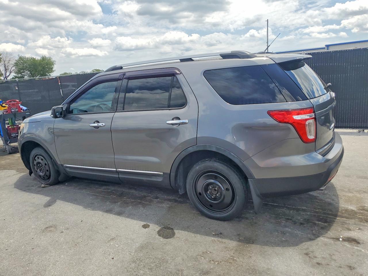2014 Ford Explorer Limited Gray vin: 1FM5K7F9XEGC40648