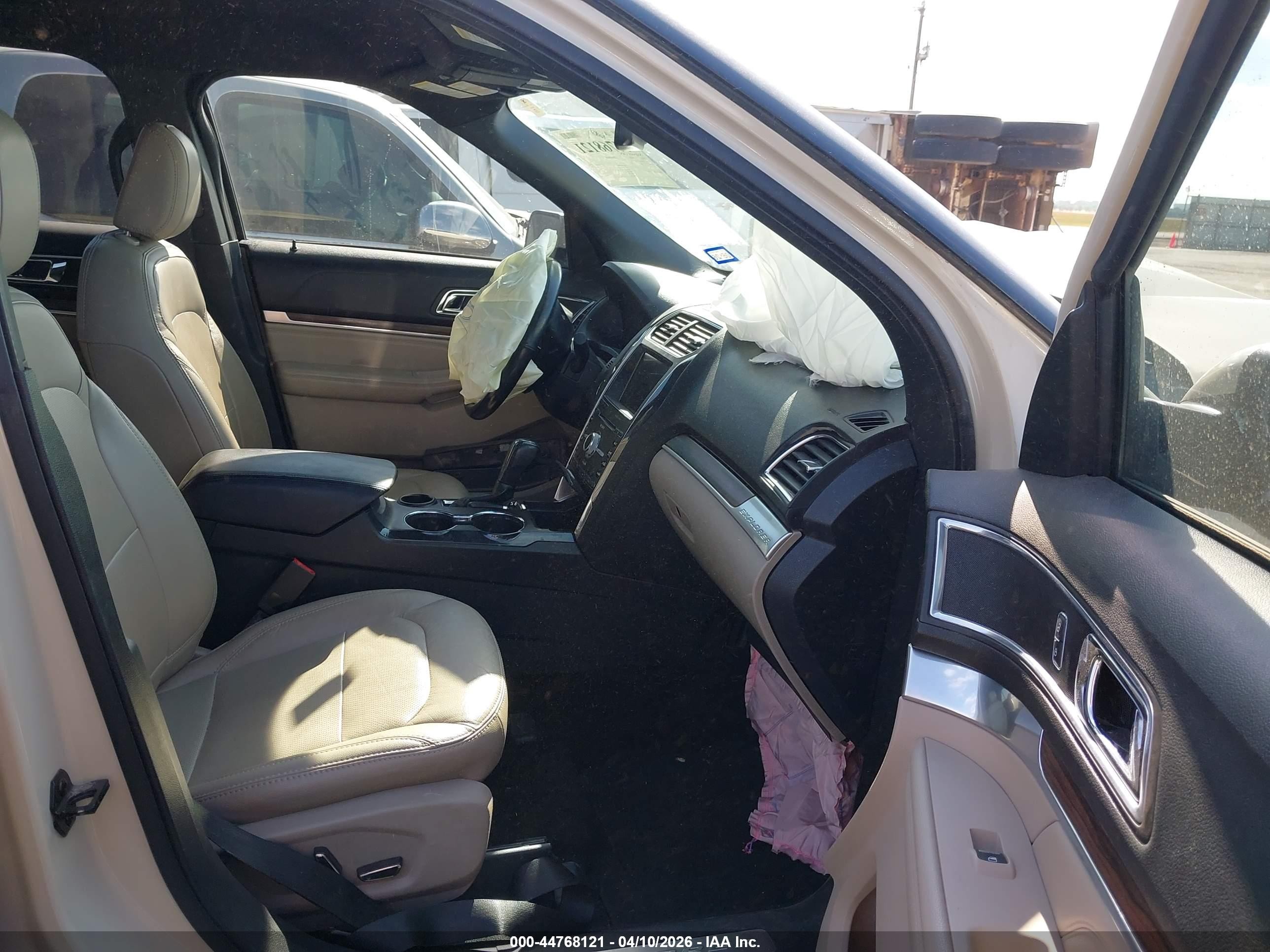 2018 Ford Explorer Limited Tan vin: 1FM5K7FH4JGC93301