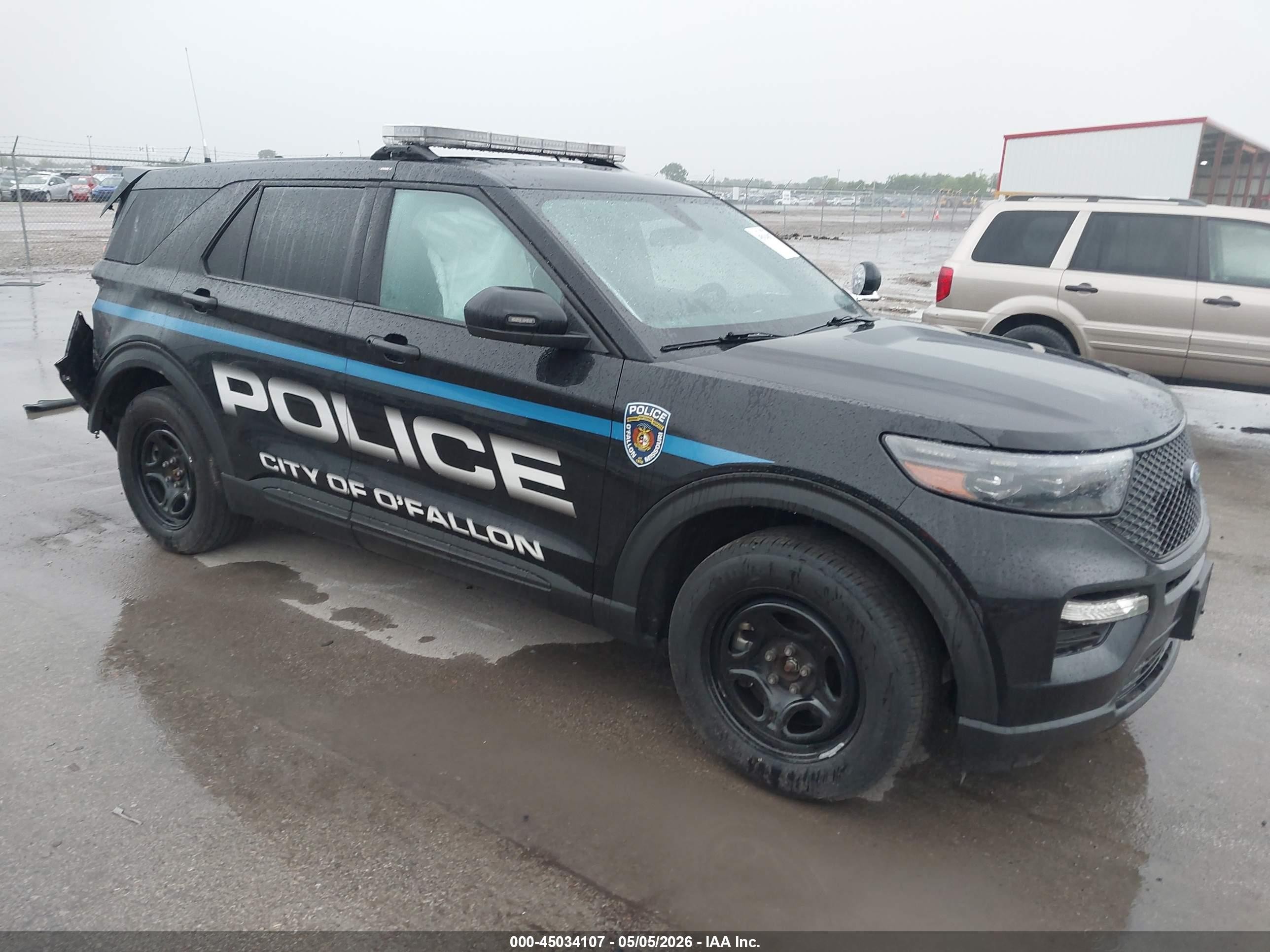 2021 Ford Police Interceptor Utility   Black vin: 1FM5K8AB2MGB47167