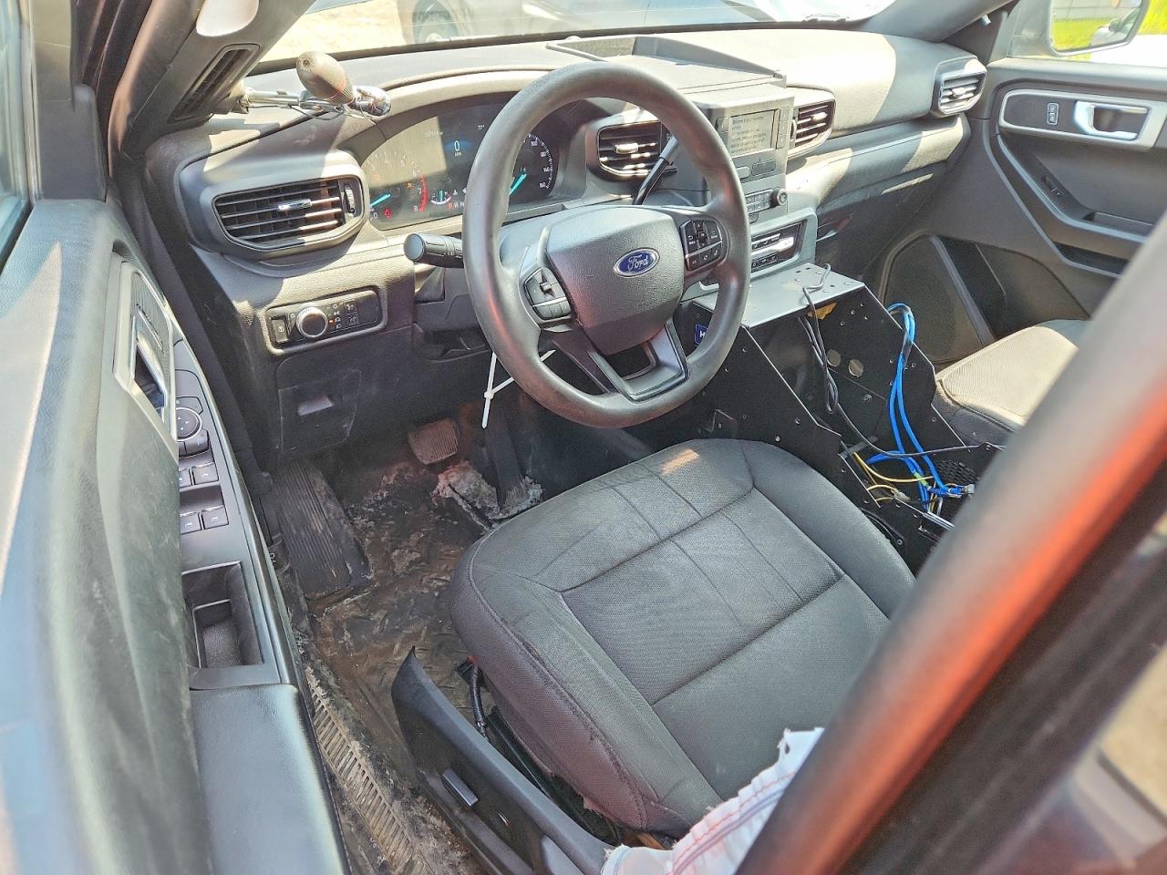 2023 Ford Explorer Police Interceptor Black vin: 1FM5K8AB2PGA62771