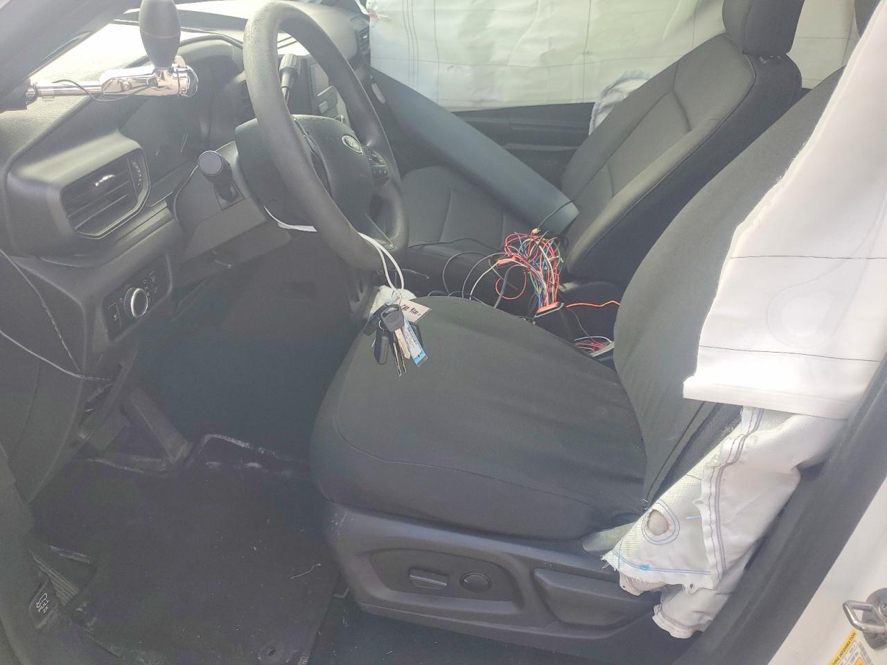 2024 Ford Explorer Police Interceptor White vin: 1FM5K8AB2RGA03139
