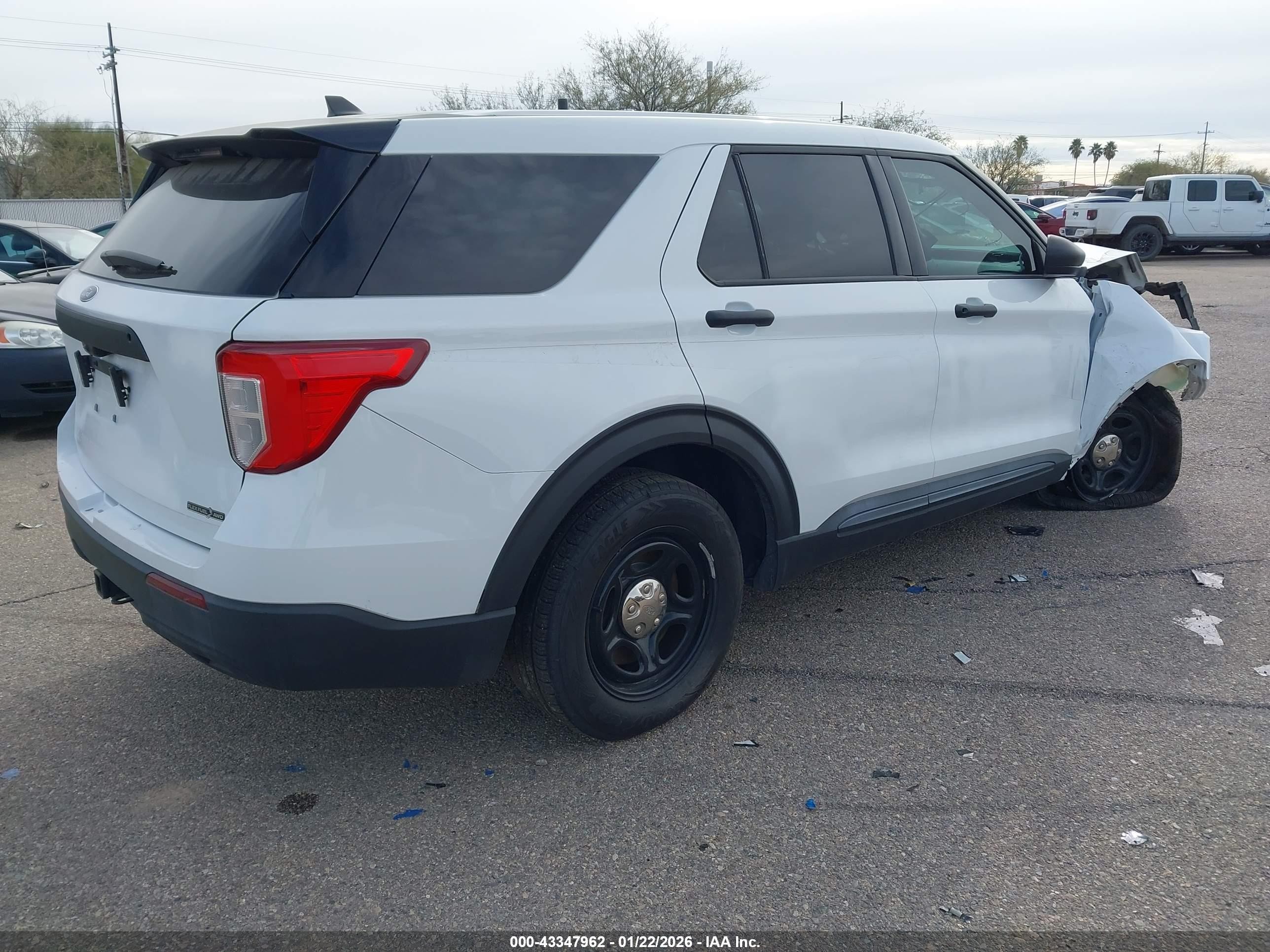 2021 Ford Explorer Police Interceptor White vin: 1FM5K8AB3MGA42430