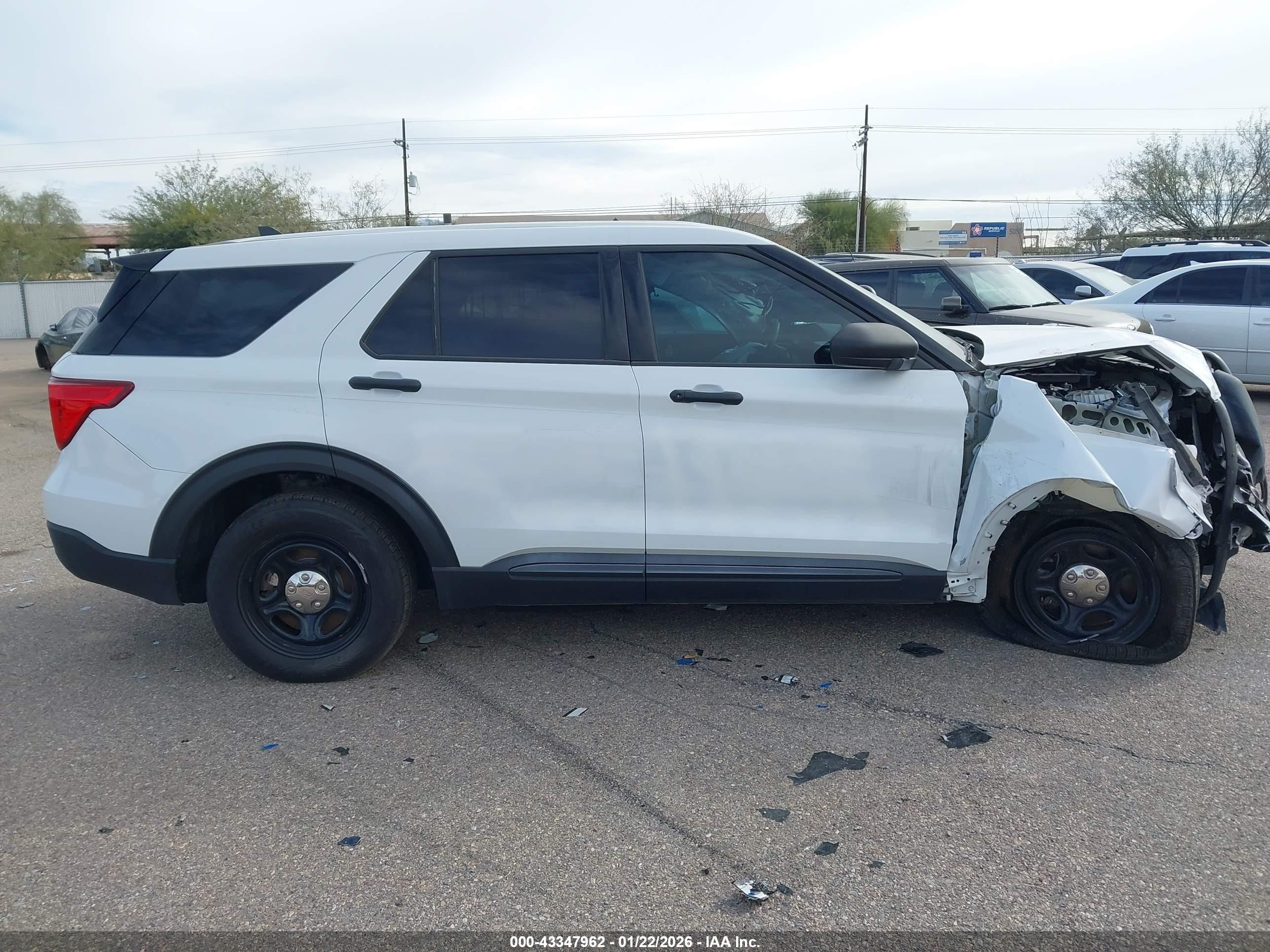 2021 Ford Explorer Police Interceptor White vin: 1FM5K8AB3MGA42430