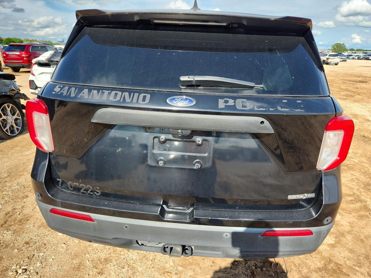 2022 Ford Explorer Police Interceptor Two Tone vin: 1FM5K8AB4NGA48741
