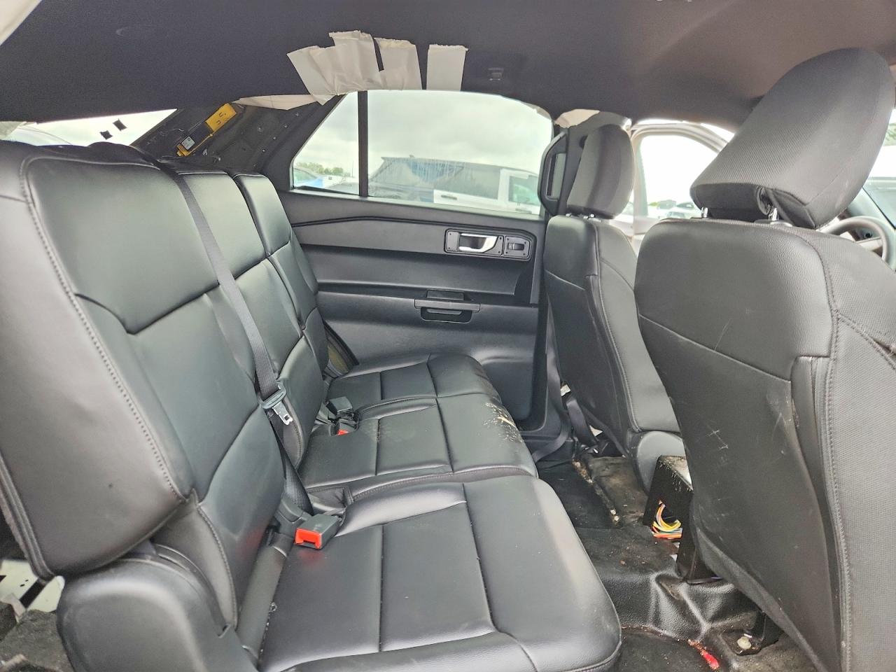 2024 Ford Explorer Police Interceptor Black vin: 1FM5K8AB6RGA67474