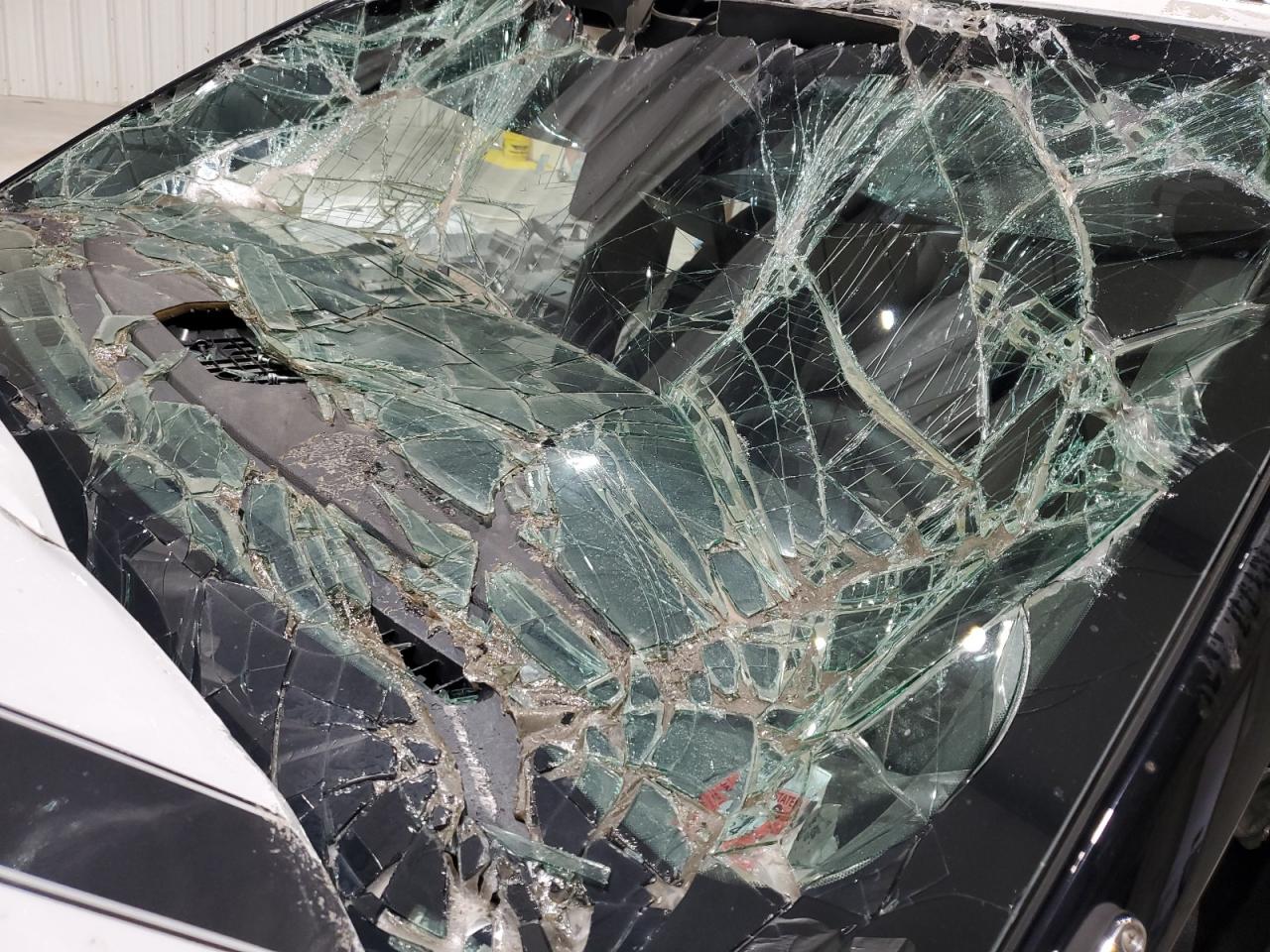 2022 Ford Explorer Police Interceptor White vin: 1FM5K8AB7NGA32470 Damage: Windshield, Broken, Replacement Required