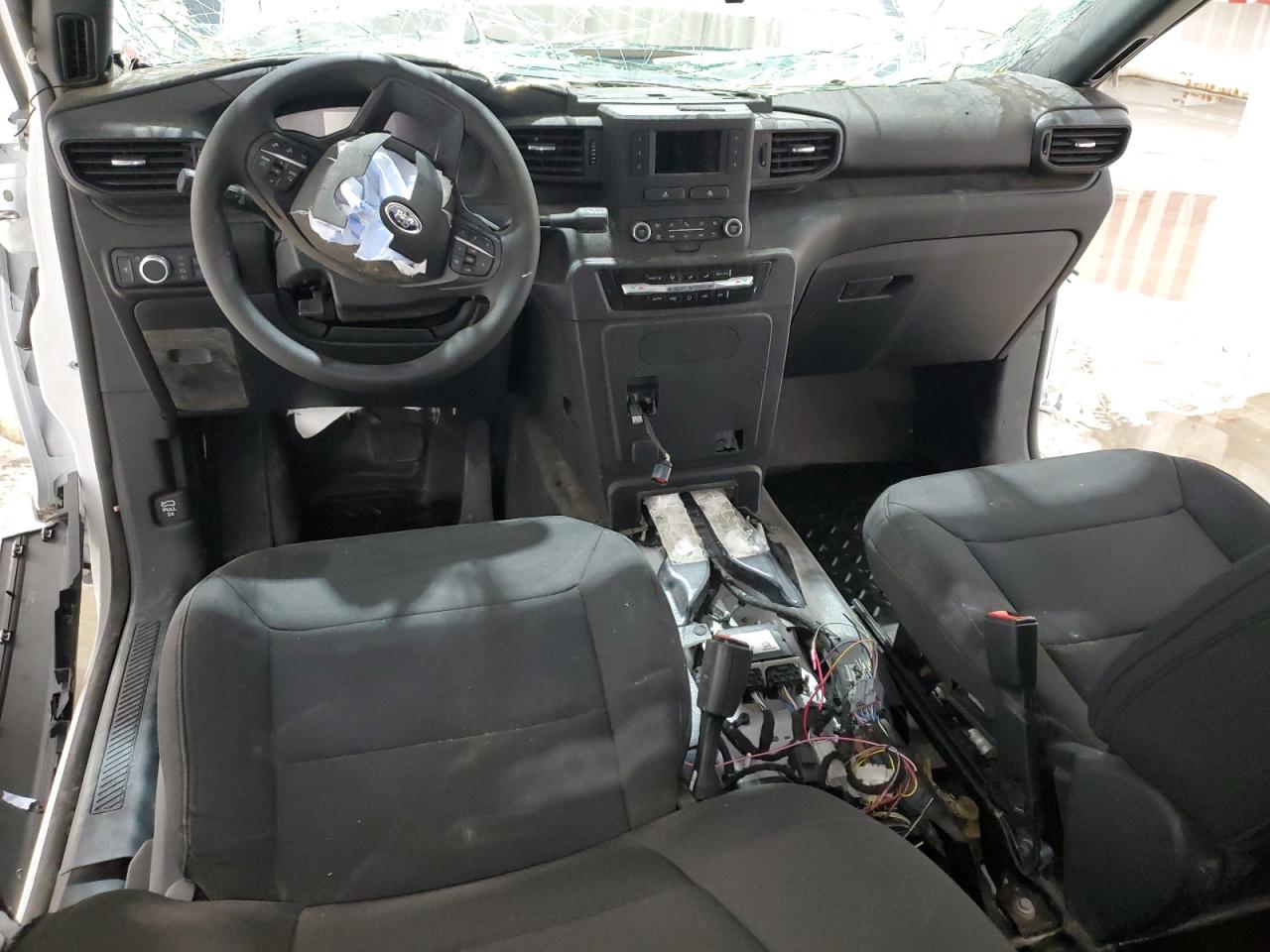 2022 Ford Explorer Police Interceptor White vin: 1FM5K8AB7NGA32470 Damage: Airbag - Front Right, Deployed, Replacement Required