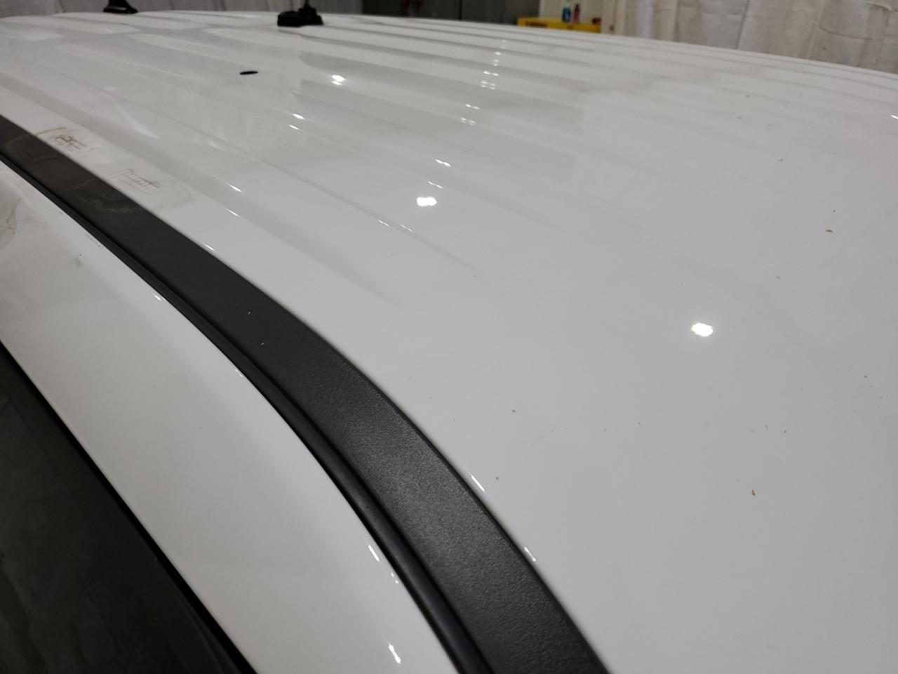 2022 Ford Explorer Police Interceptor Белый vin: 1FM5K8AB8NGA32347 Damage: Roof Panel, Multiple Scratches Heavy, 2