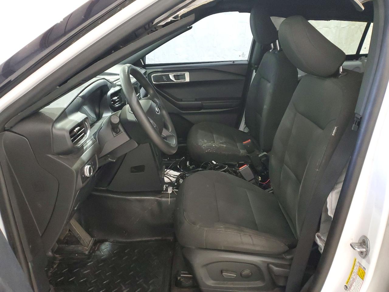 2022 Ford Explorer Police Interceptor Белый vin: 1FM5K8AB8NGA32347