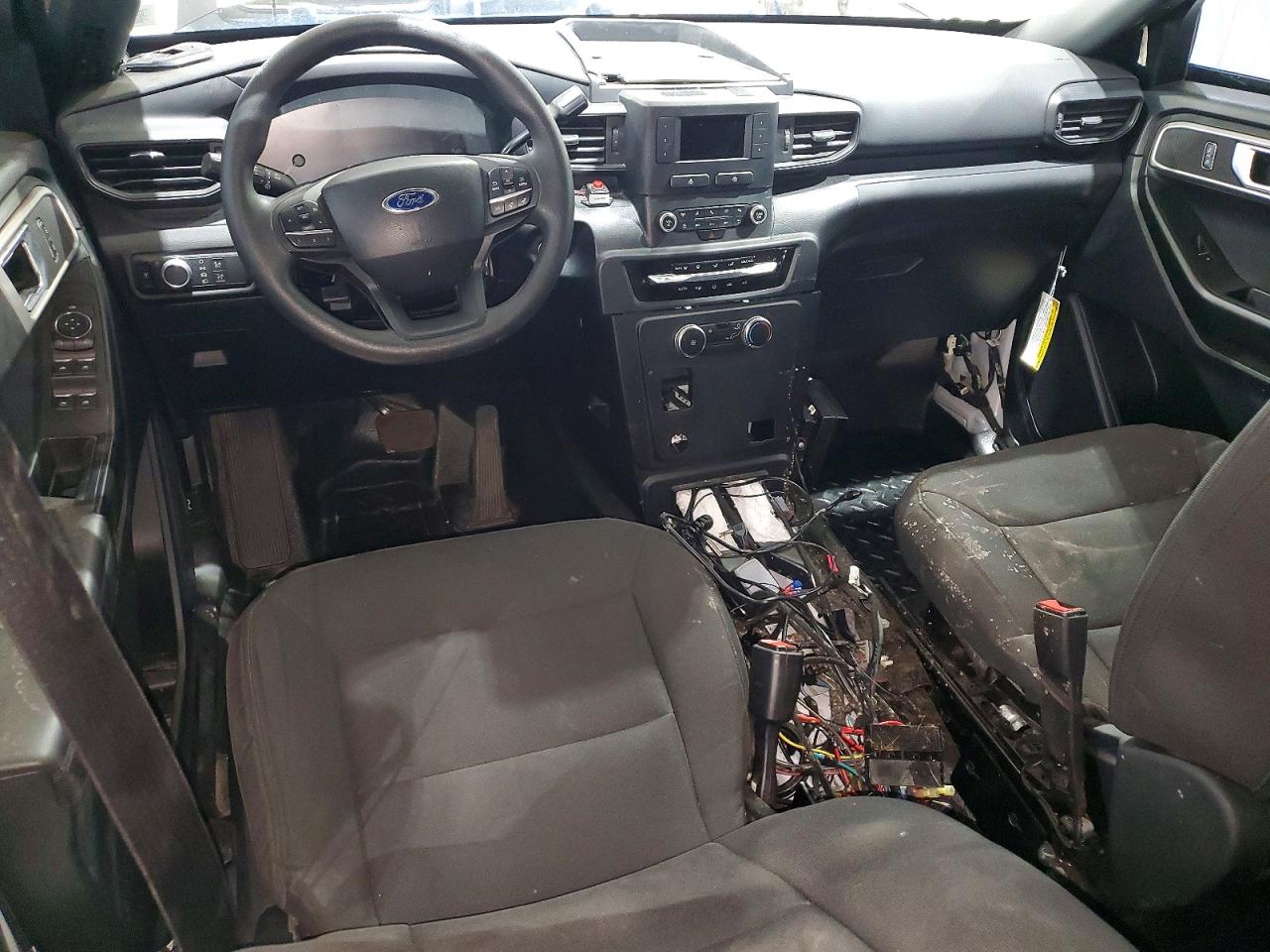 2022 Ford Explorer Police Interceptor Белый vin: 1FM5K8AB8NGA32347