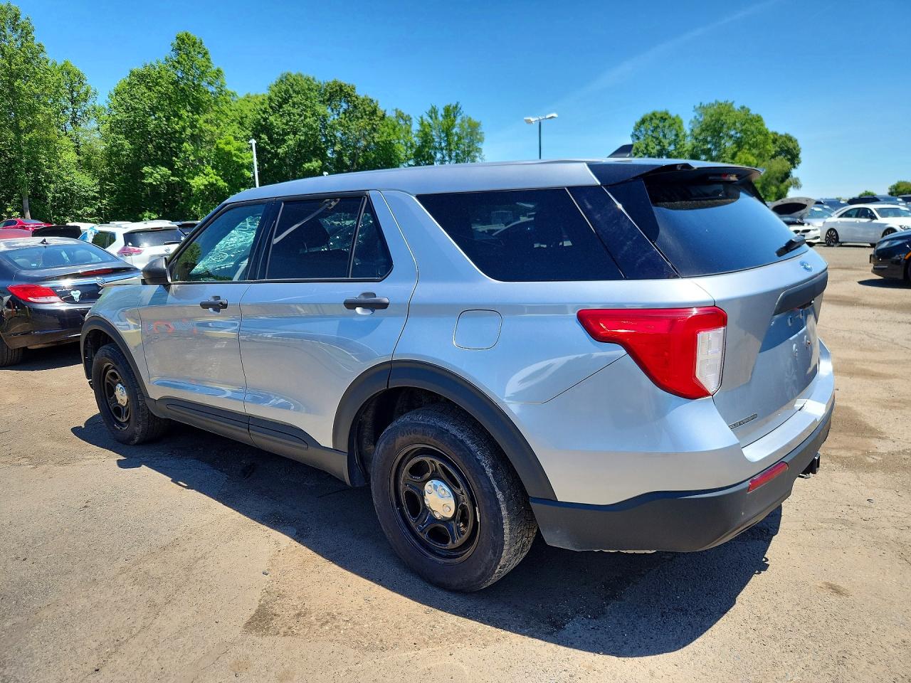 2023 Ford Explorer Police Interceptor Silver vin: 1FM5K8ABXPGA20669