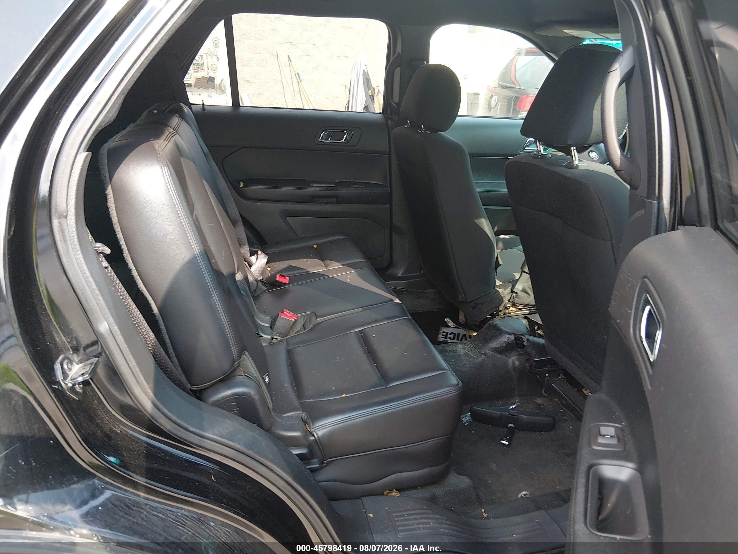 2013 Ford Utility Police Interceptor   Black vin: 1FM5K8AR1DGC31400