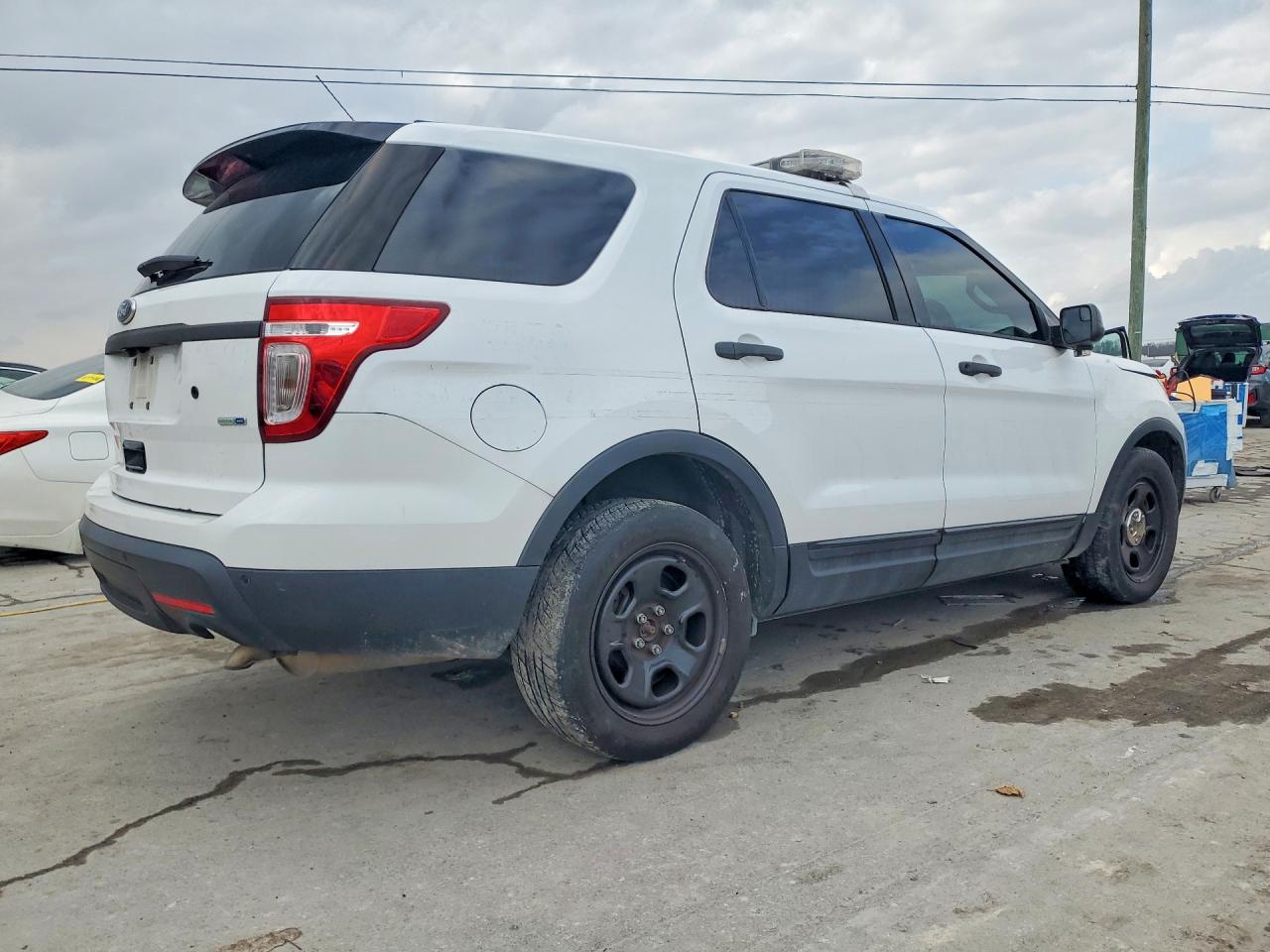 2014 Ford Explorer Police Interceptor White vin: 1FM5K8AR1EGB27426