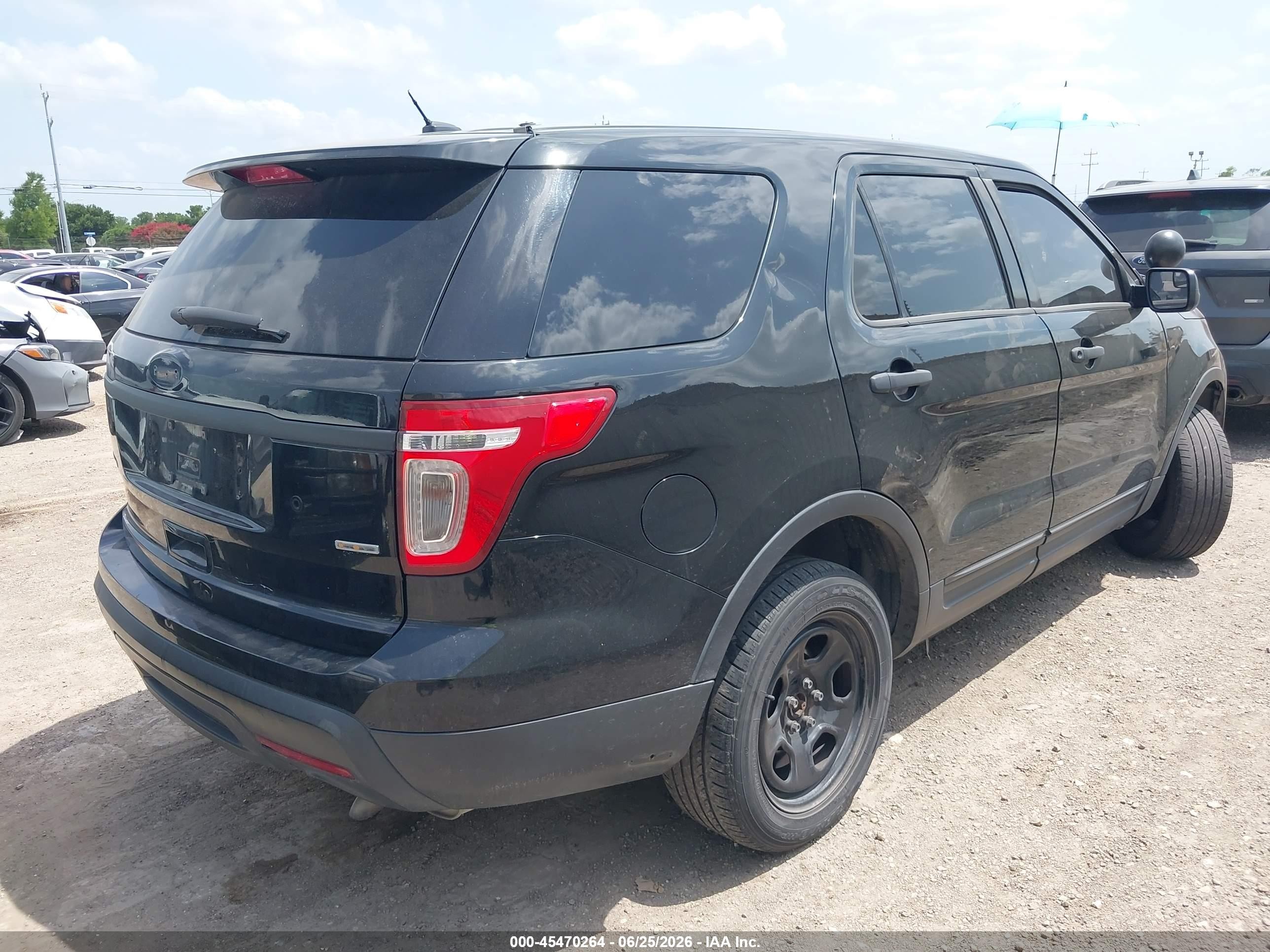 2014 Ford Utility Police Interceptor Black vin: 1FM5K8AR1EGC08233