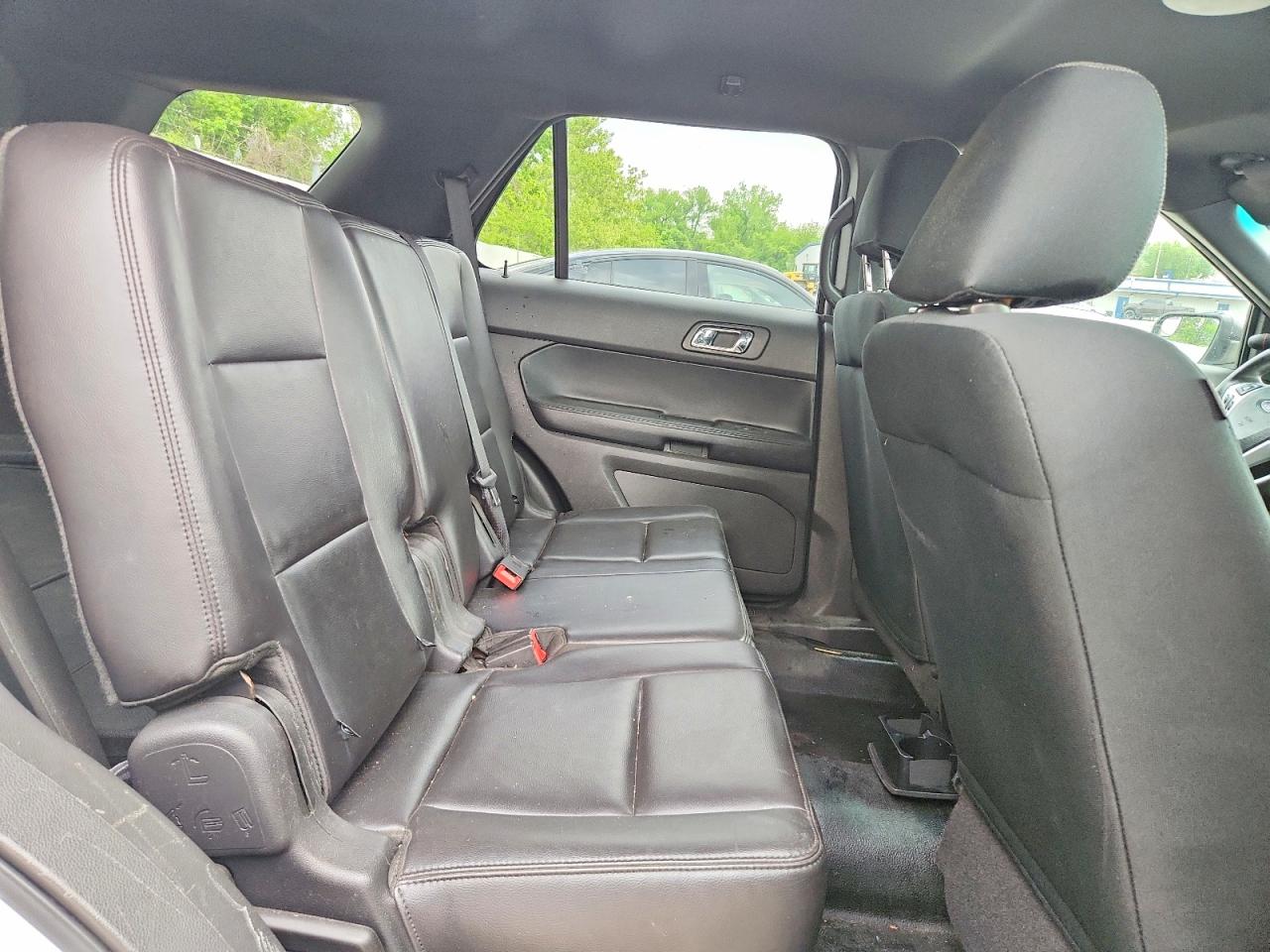 2013 Ford Explorer Police Interceptor White vin: 1FM5K8AR2DGC16145