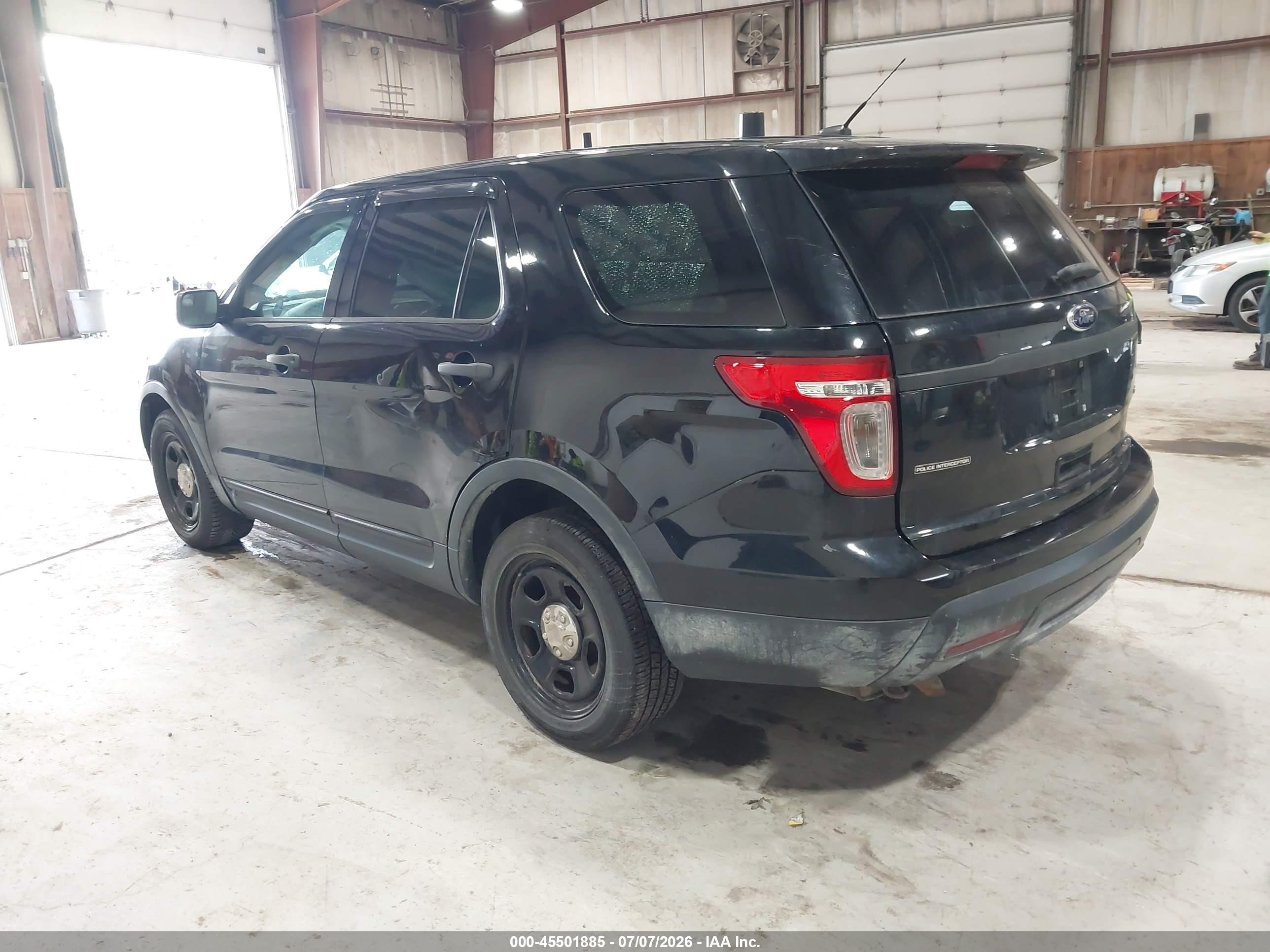 2015 Ford Utility Police Interceptor   Black vin: 1FM5K8AR2FGA89190