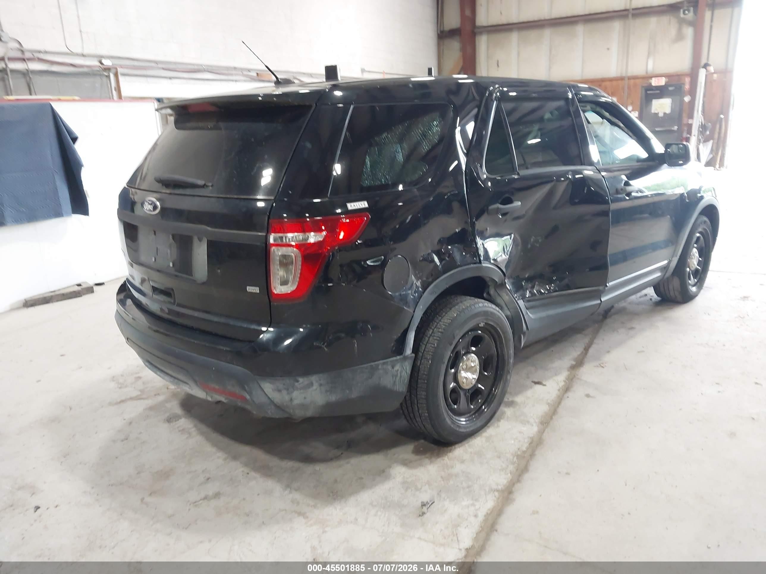 2015 Ford Utility Police Interceptor   Black vin: 1FM5K8AR2FGA89190