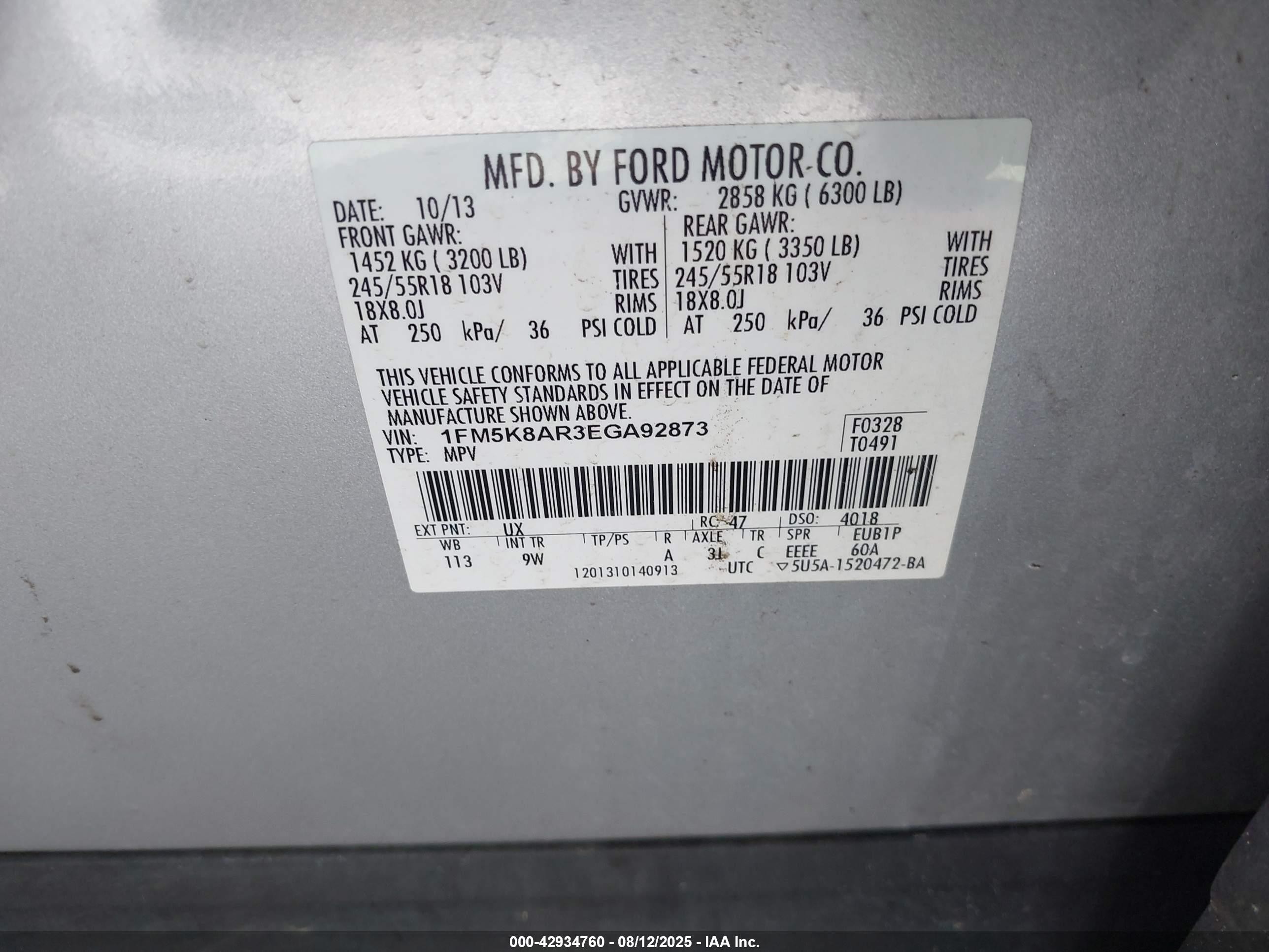 2014 Ford Police Interceptor   Silver vin: 1FM5K8AR3EGA92873