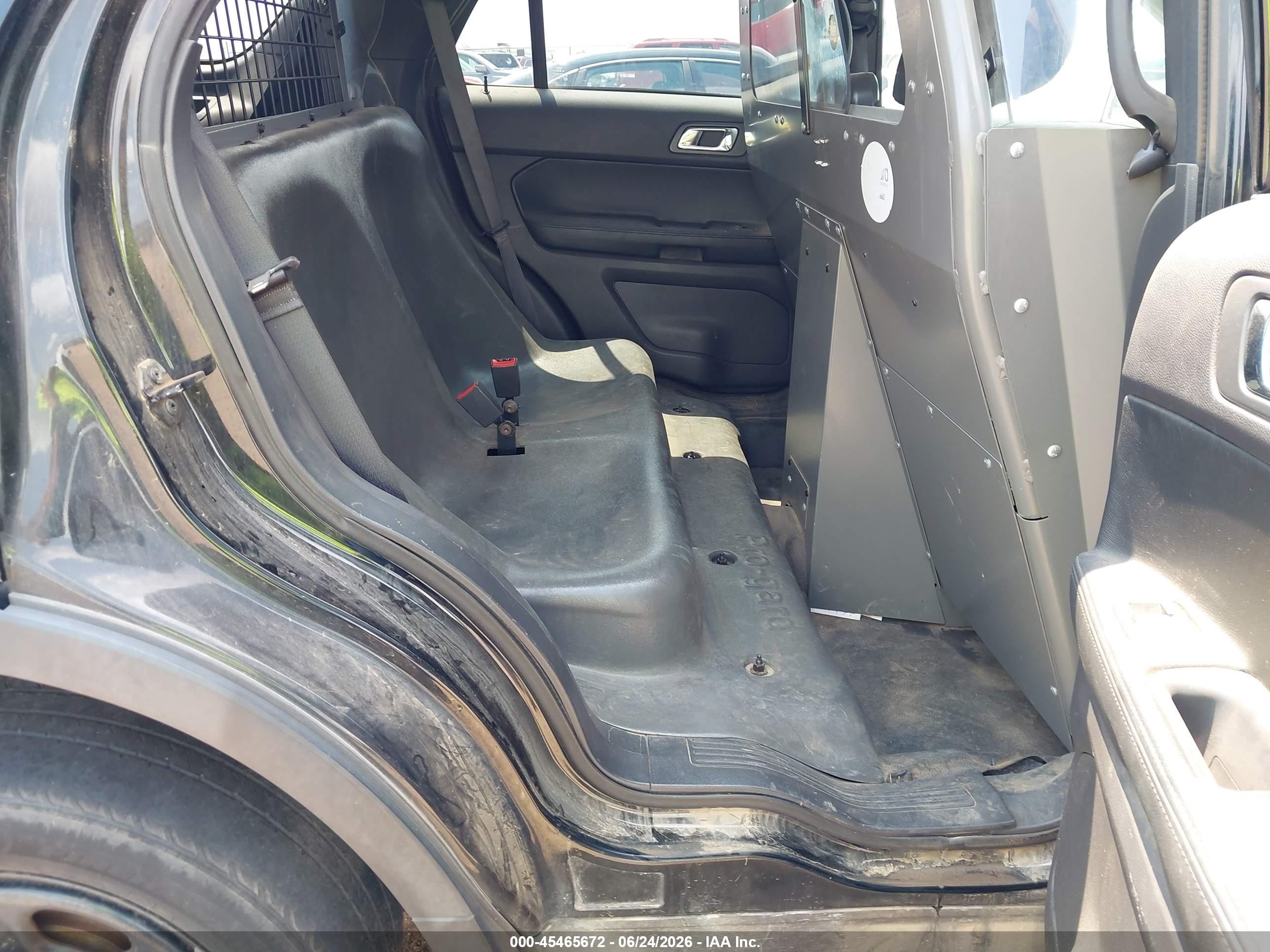 2015 Ford Utility Police Interceptor   Черный vin: 1FM5K8AR3FGA04387