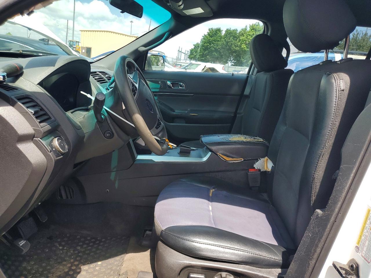 2015 Ford Explorer Police Interceptor White vin: 1FM5K8AR3FGB32693