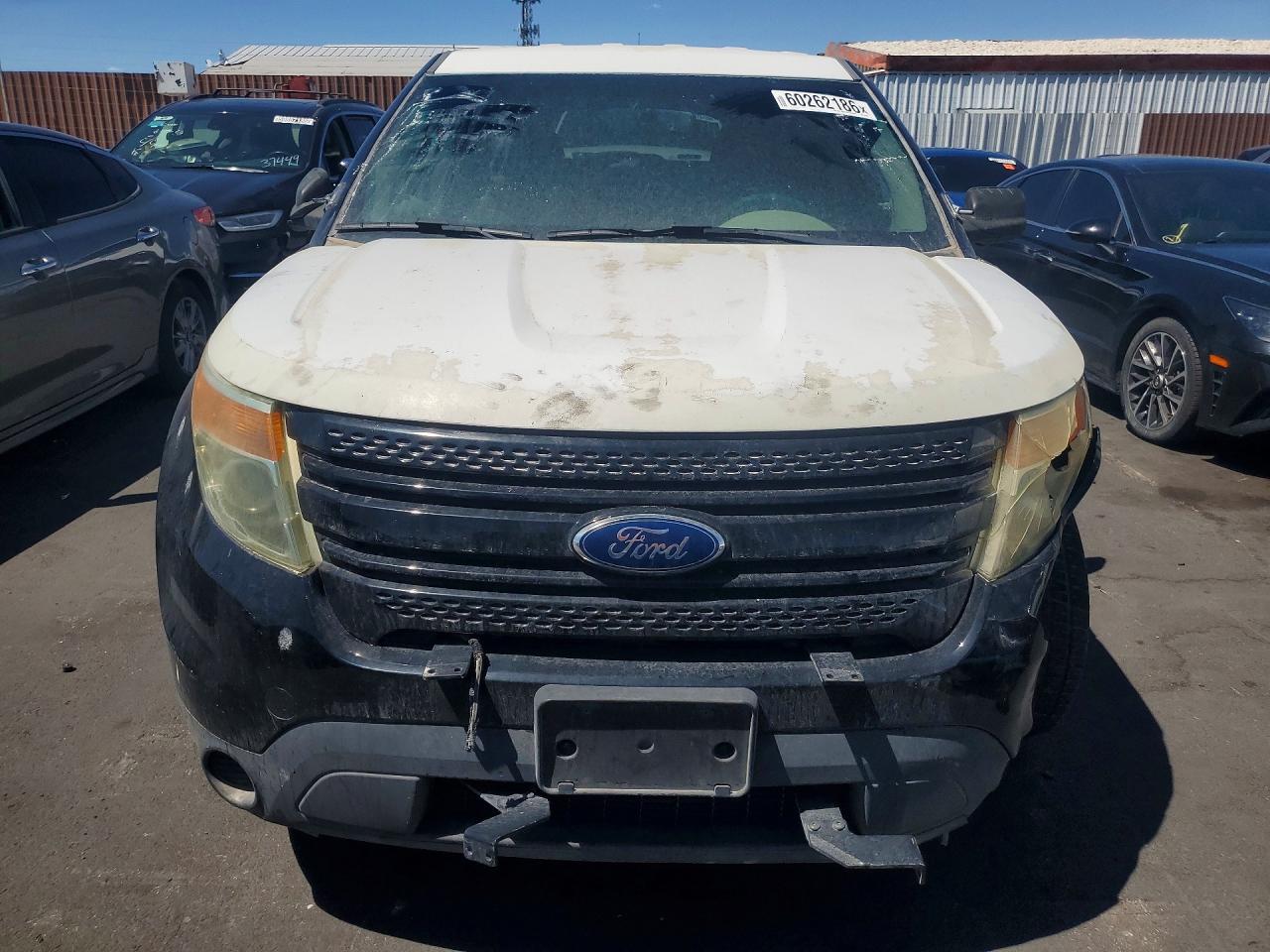 2015 Ford Explorer Two Tone vin: 1FM5K8AR3FGC27075