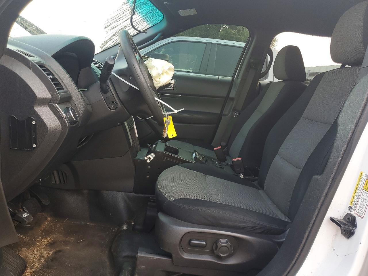 2013 Ford Explorer Police Interceptor White vin: 1FM5K8AR4DGA56172