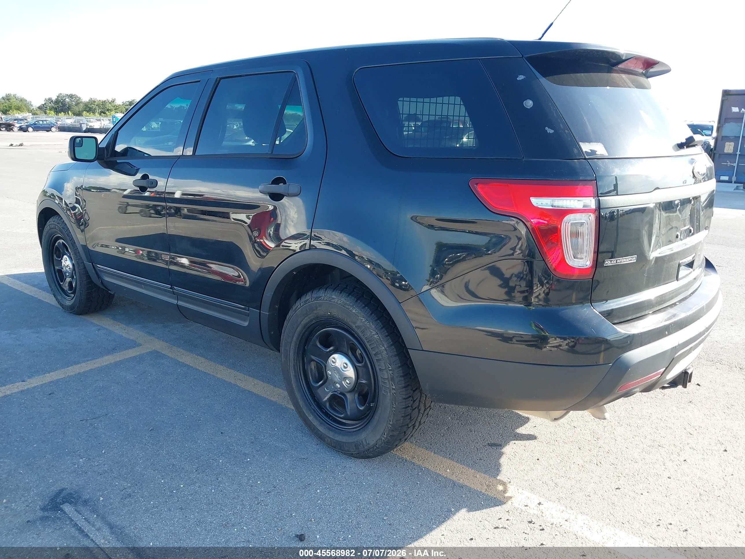 2015 Ford Utility Police Interceptor   Black vin: 1FM5K8AR4FGB61653