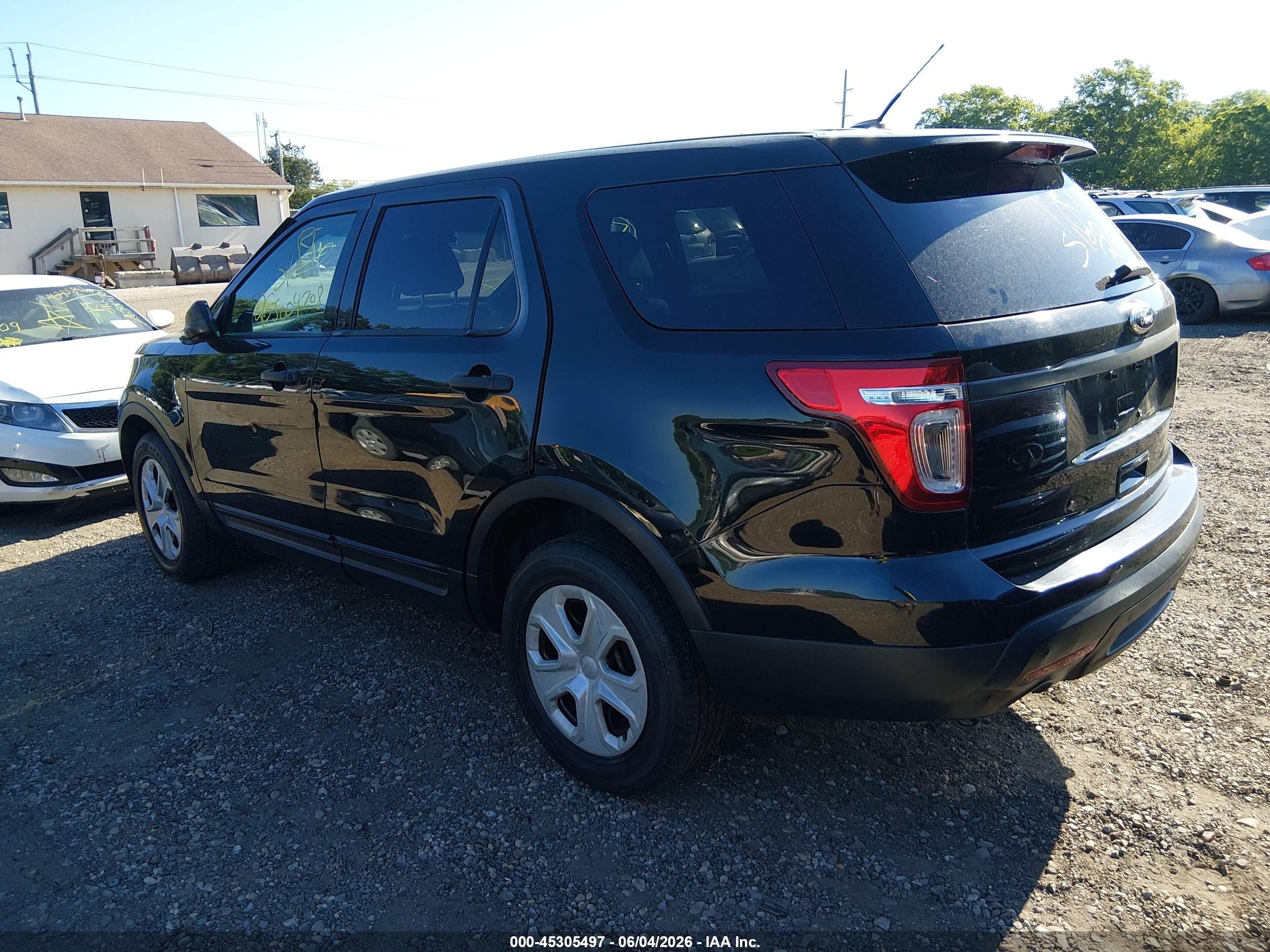 2014 Ford Utility Police Interceptor   Black vin: 1FM5K8AR5EGA33601