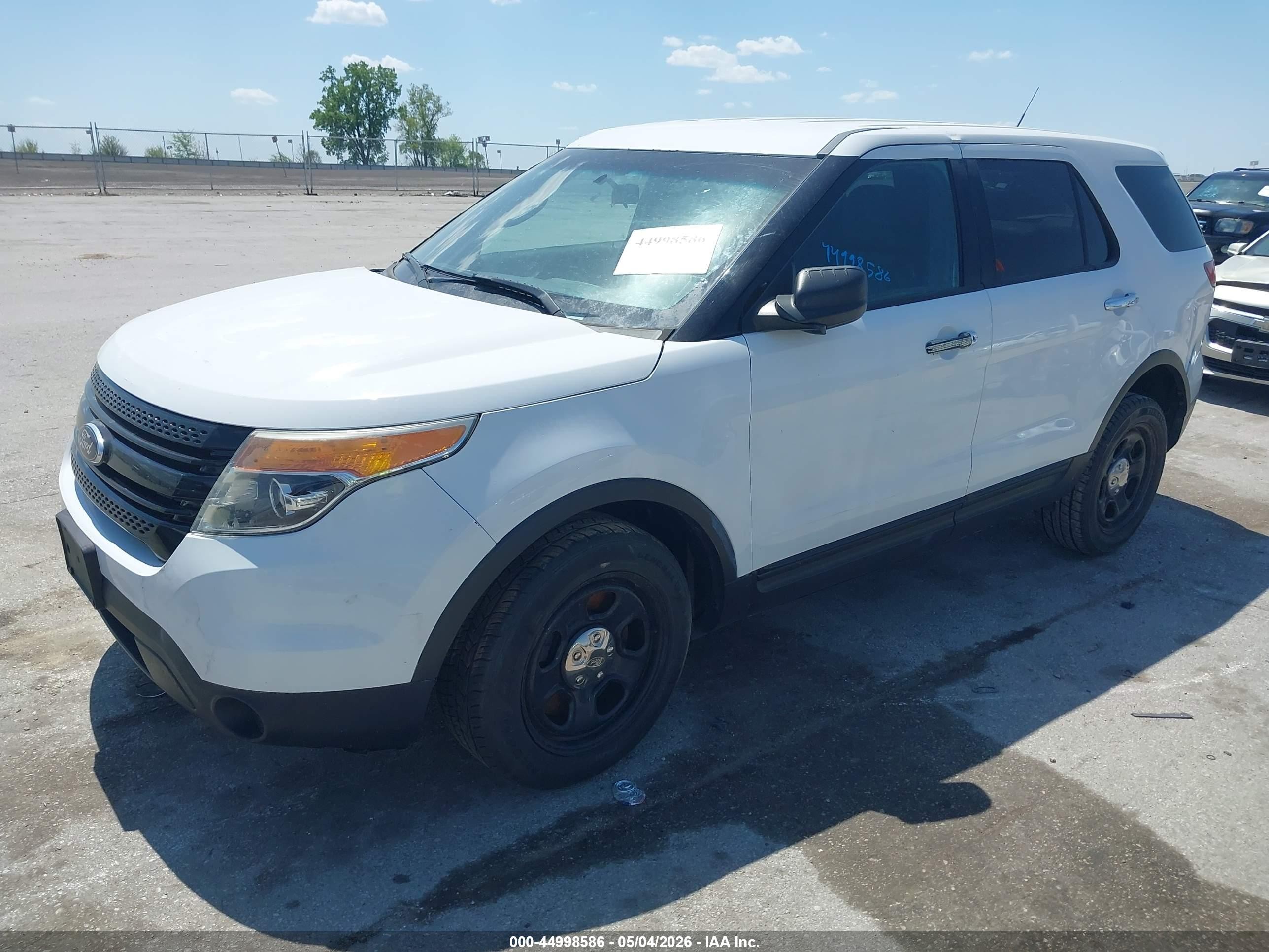 2014 Ford Utility Police Interceptor   Белый vin: 1FM5K8AR5EGA44775