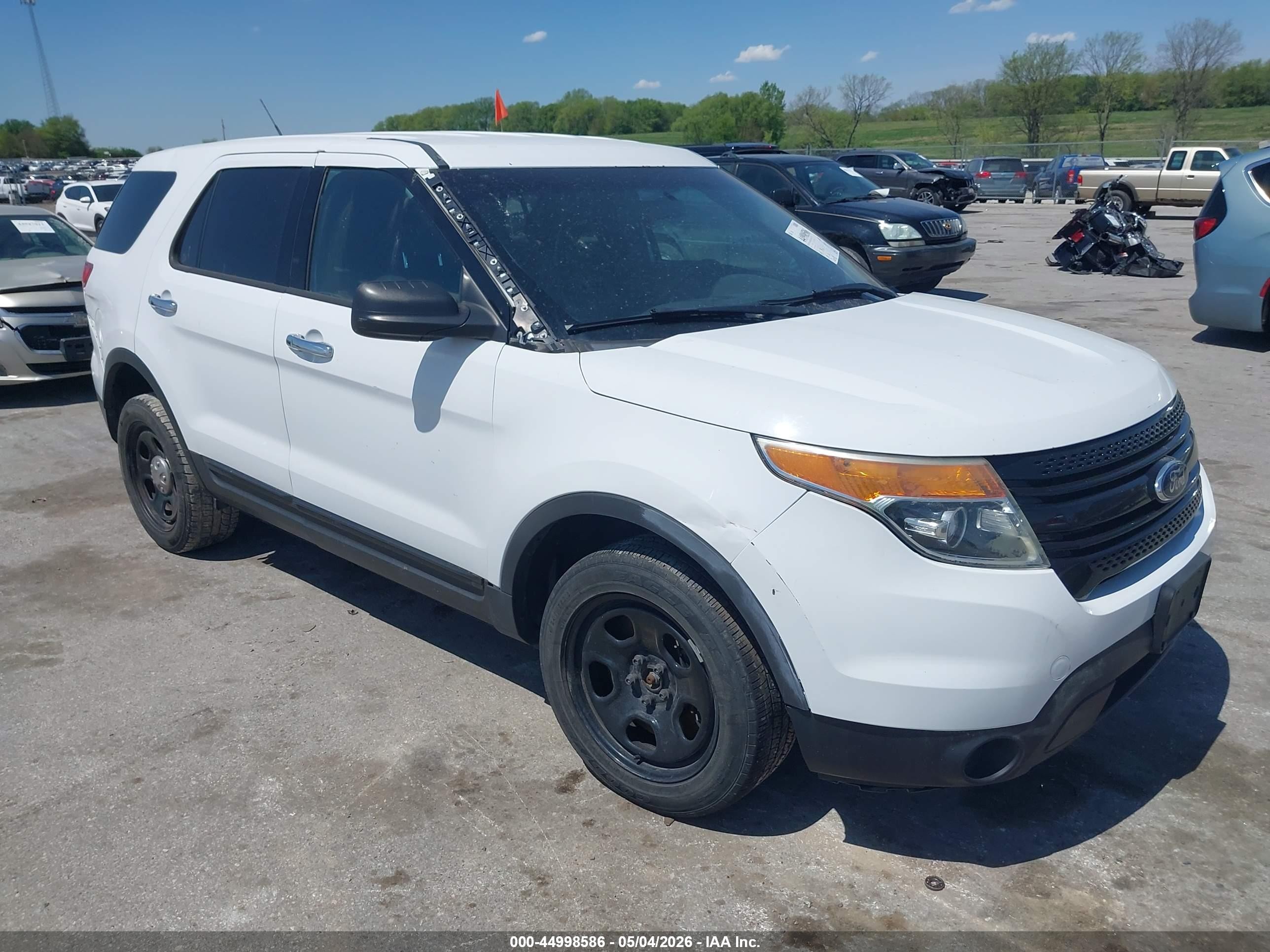 2014 Ford Utility Police Interceptor   Белый vin: 1FM5K8AR5EGA44775